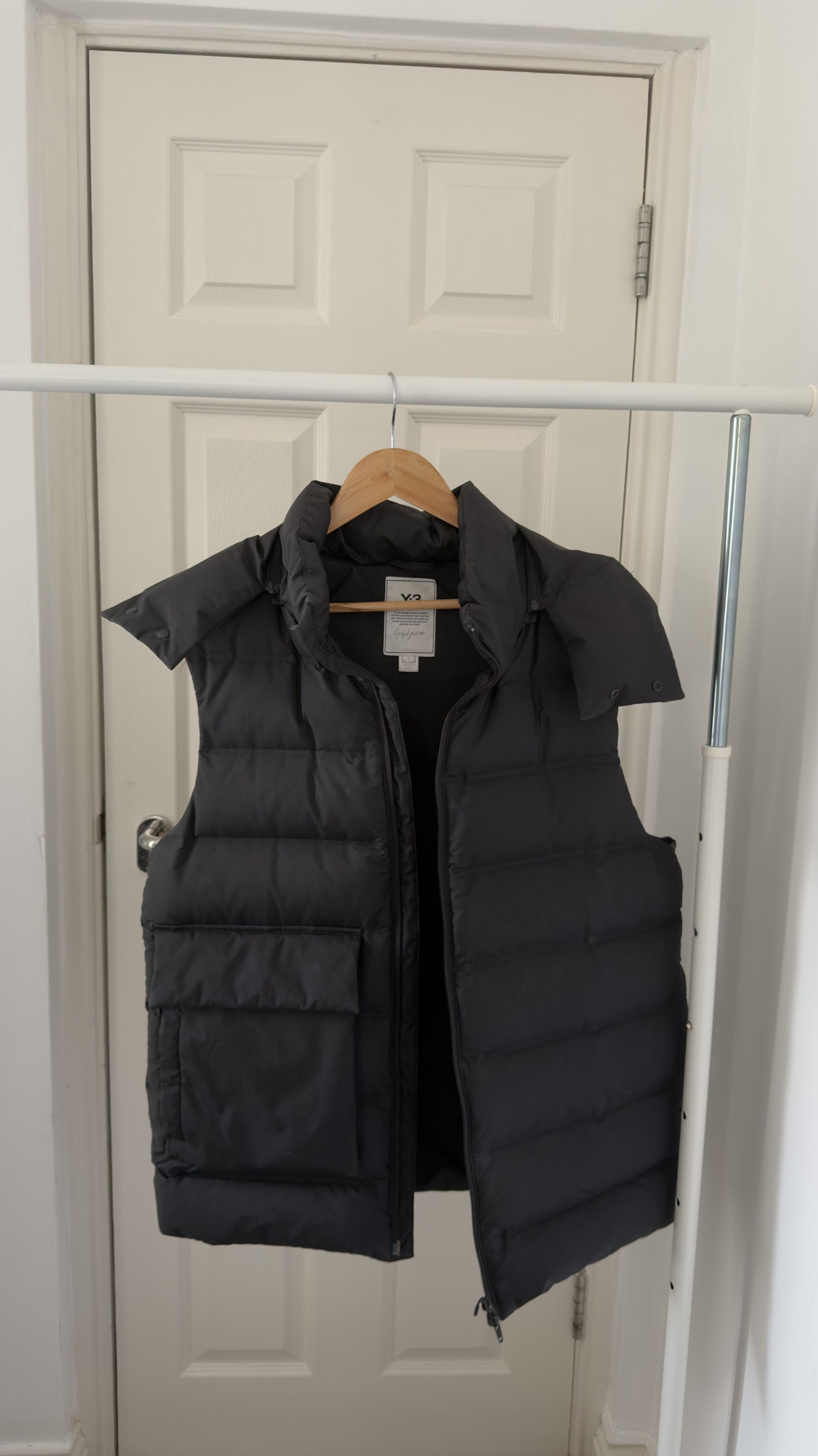 Y-3 Y-3 Oversized Down Puffer Vest Black Size M Size US M / EU 48-50 / 2 - 1 Thumbnail