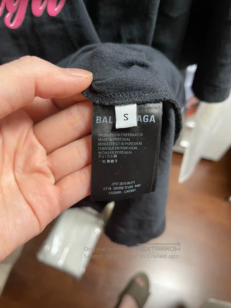 Balenciaga Balenciaga Back Special Cut Short Sleeve T-Shirt Size US S / EU 44-46 / 1 - 7 Thumbnail