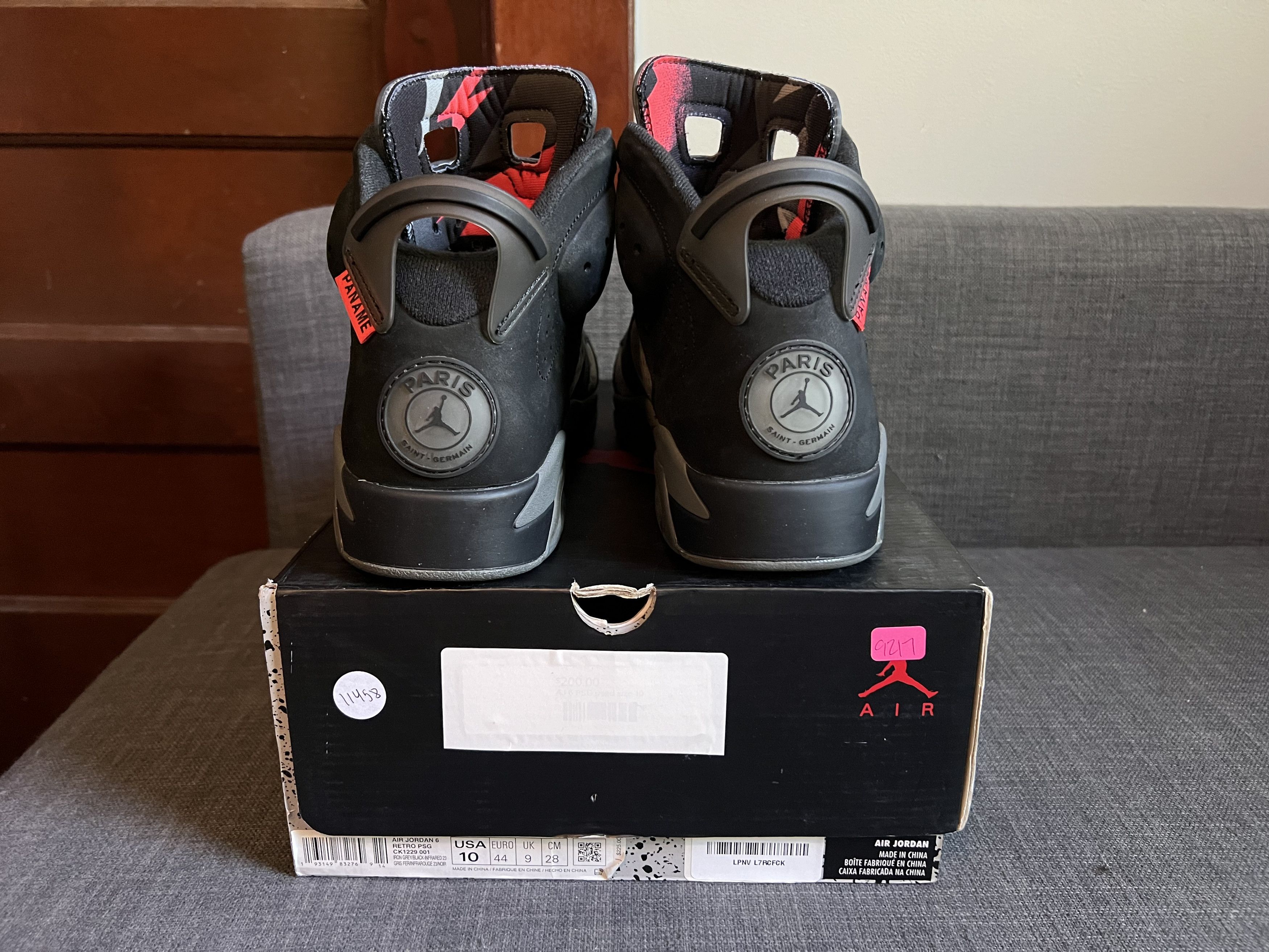 Jordan Brand Air Jordan PSG Size US 10 / EU 43 - 2 Thumbnail