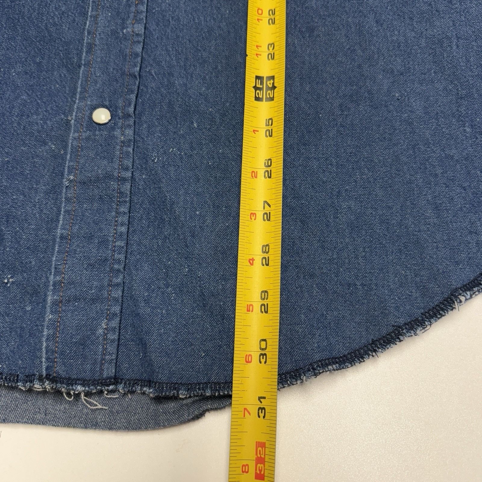 Wrangler Vintage Wrangler Denim Pearl Snap Shirt Mens XL 26x31 Long S Size US XL / EU 56 / 4 - 14 Thumbnail