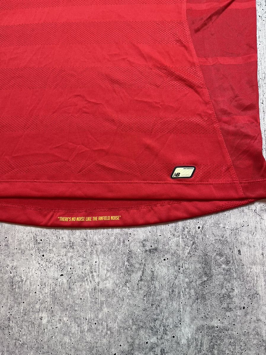 New Balance Liverpool Jersey 2016/2017 Home Football Soccer New Balance Size US M / EU 48-50 / 2 - 2 Thumbnail