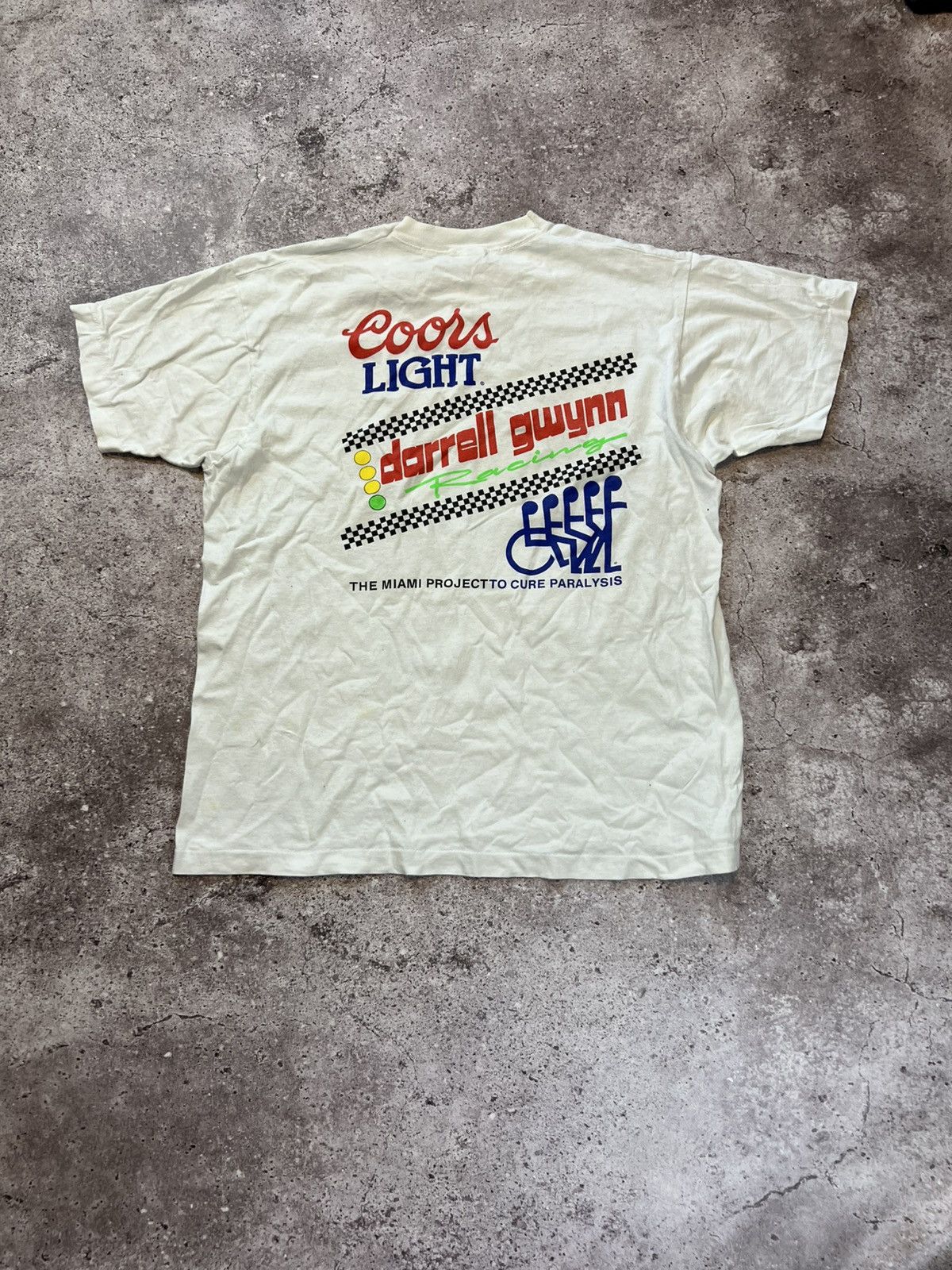 Vintage Vintage 90s Coors Light Silver Bullet Promo Graphic T Shirt Size US XL / EU 56 / 4 - 2 Thumbnail