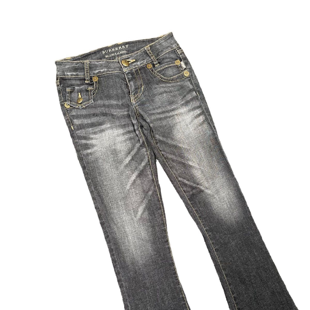 Burberry Burberry Blue Label Flare Charcoal Washed Denim Jeans Size US 27 - 4 Thumbnail