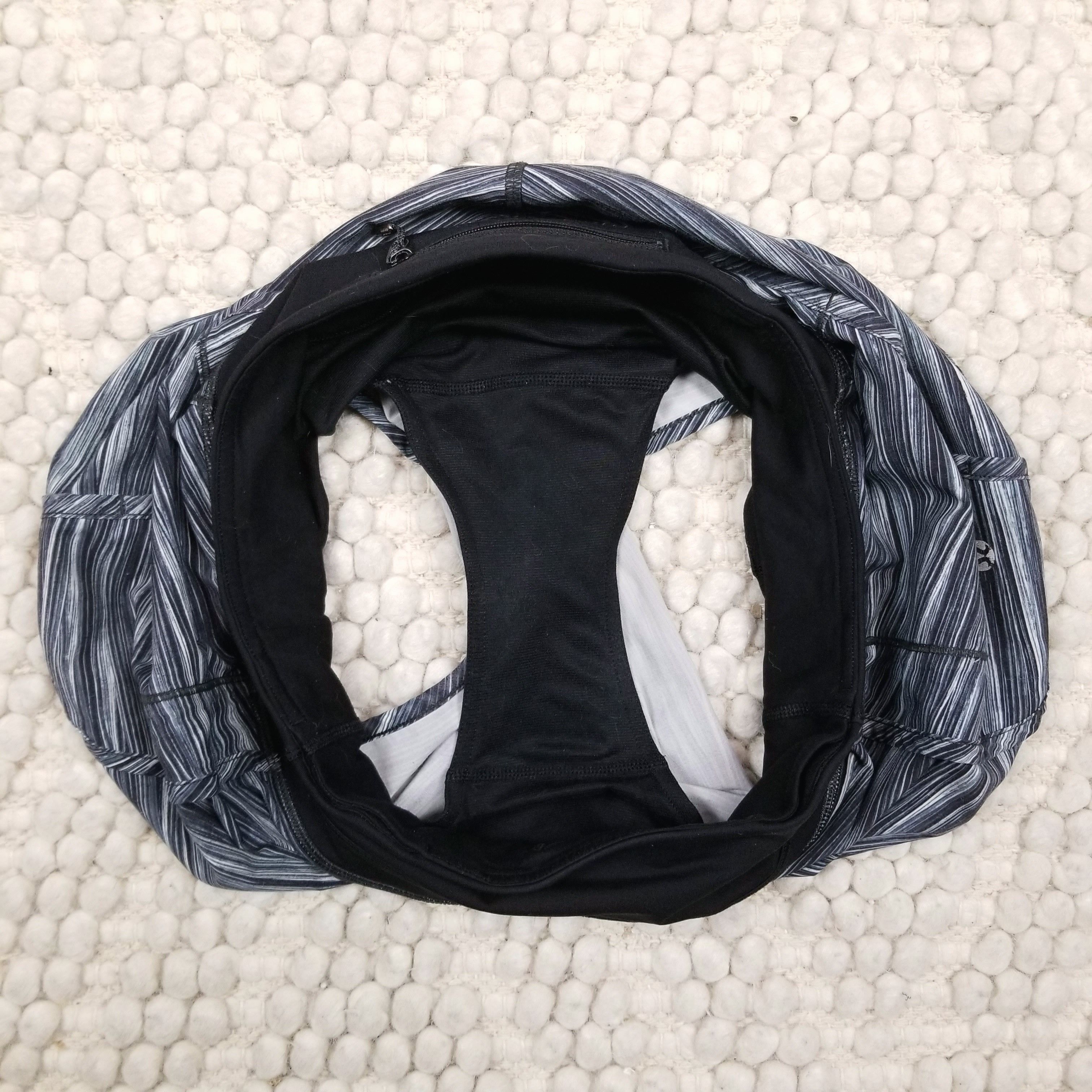 Lululemon Run Times Short 4" Size 28" / US 6 / IT 42 - 5 Thumbnail
