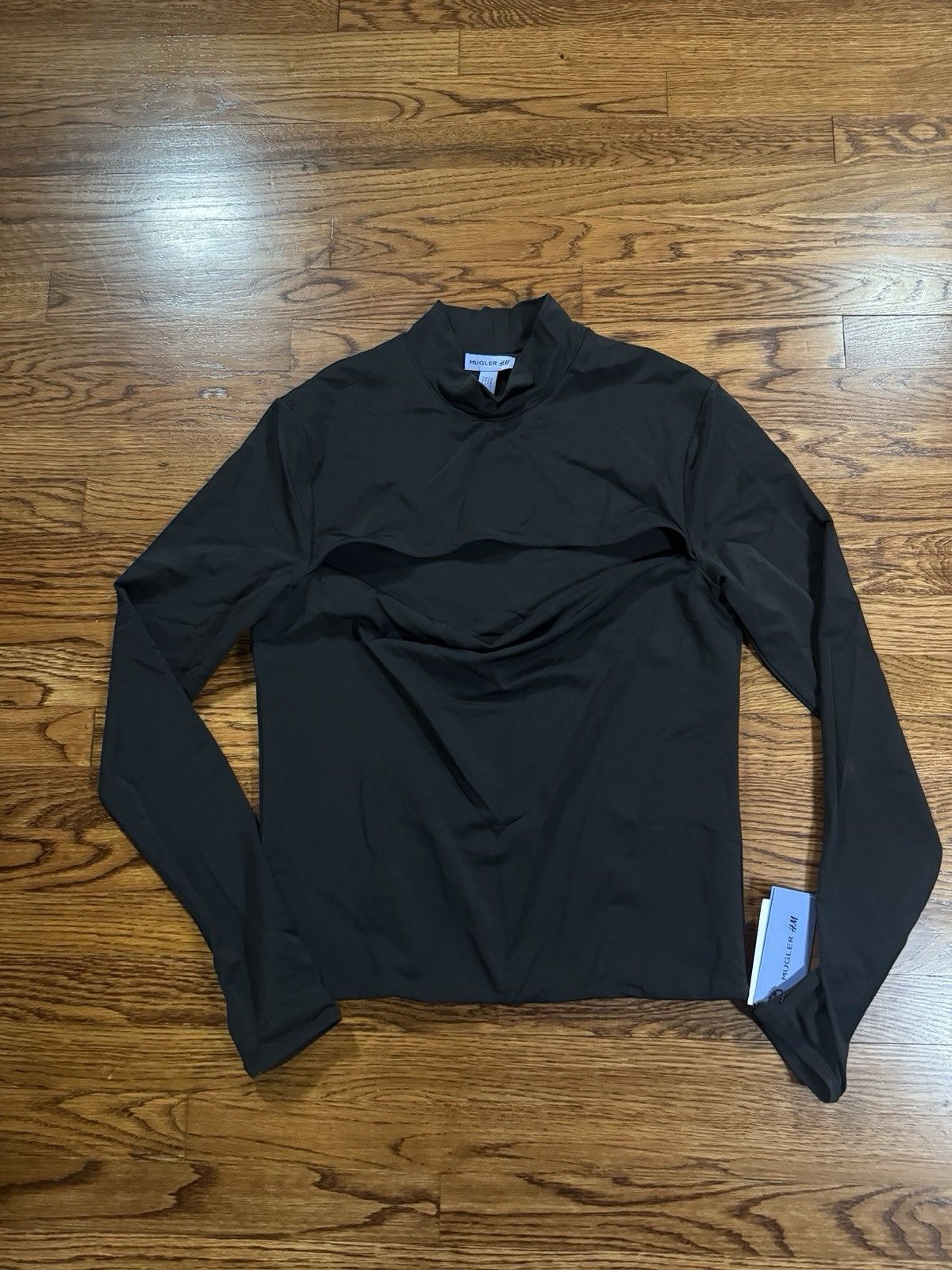 H&M × Mugler NWT Mens HM & MUGLER Black Cut Out Longsleeve Shirt Size XL Size US XL / EU 56 / 4 - 2 Thumbnail