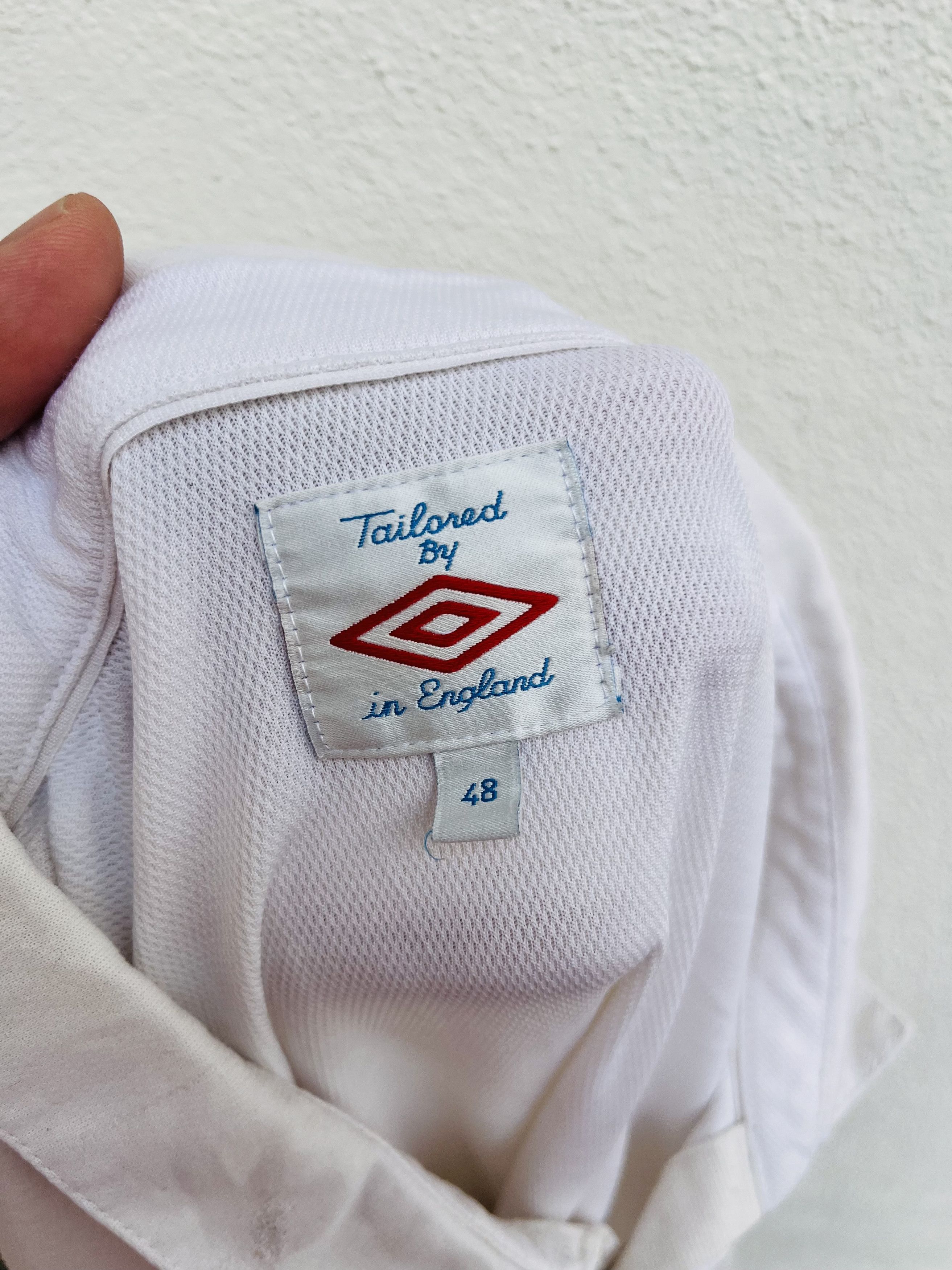Japanese Brand Vintage England Tailored By Umbro White Colour Size US L / EU 52-54 / 3 - 12 Thumbnail