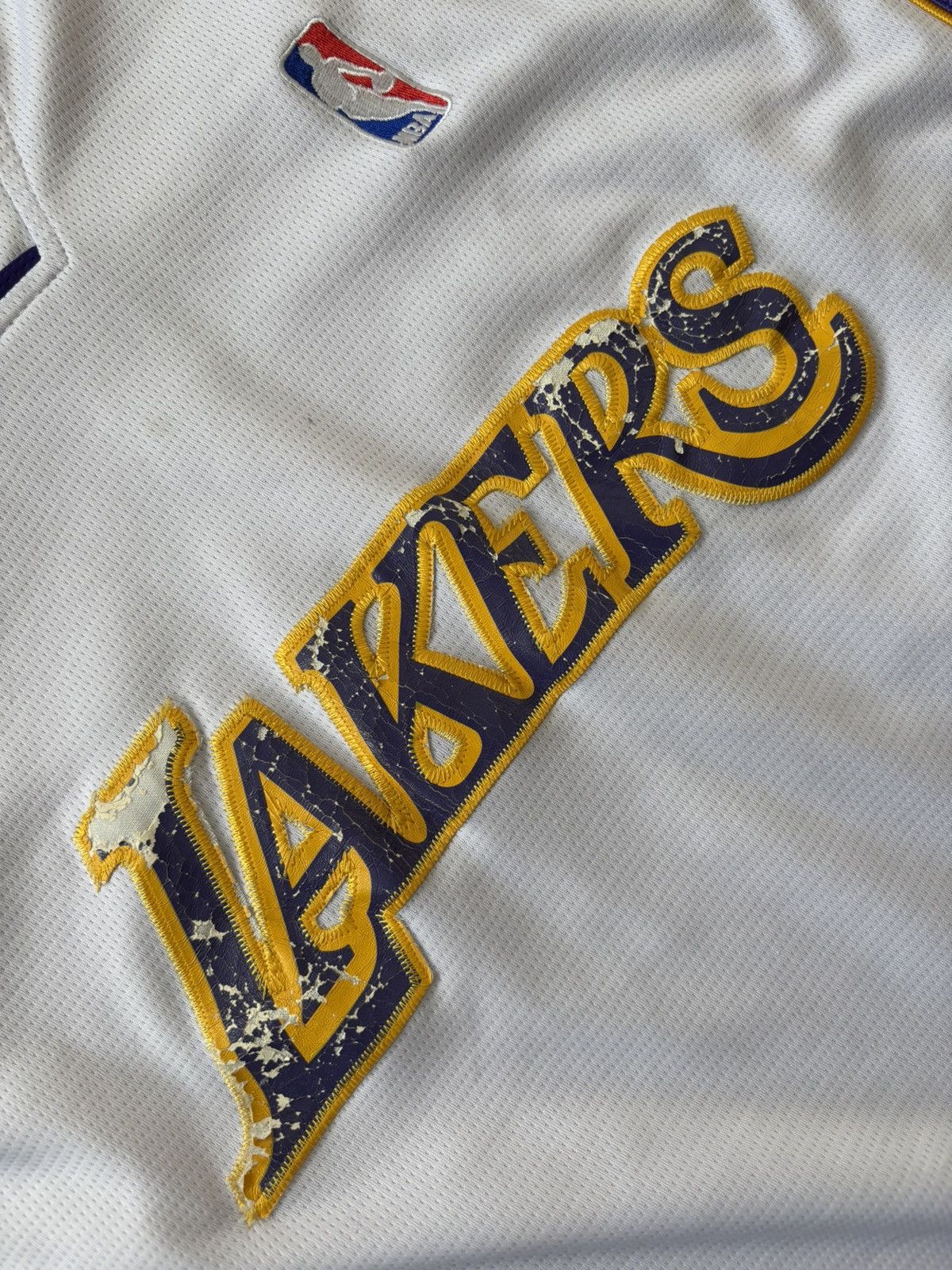 NBA × Vintage Distressed LA lakers jersey Size US M / EU 48-50 / 2 - 1 Thumbnail