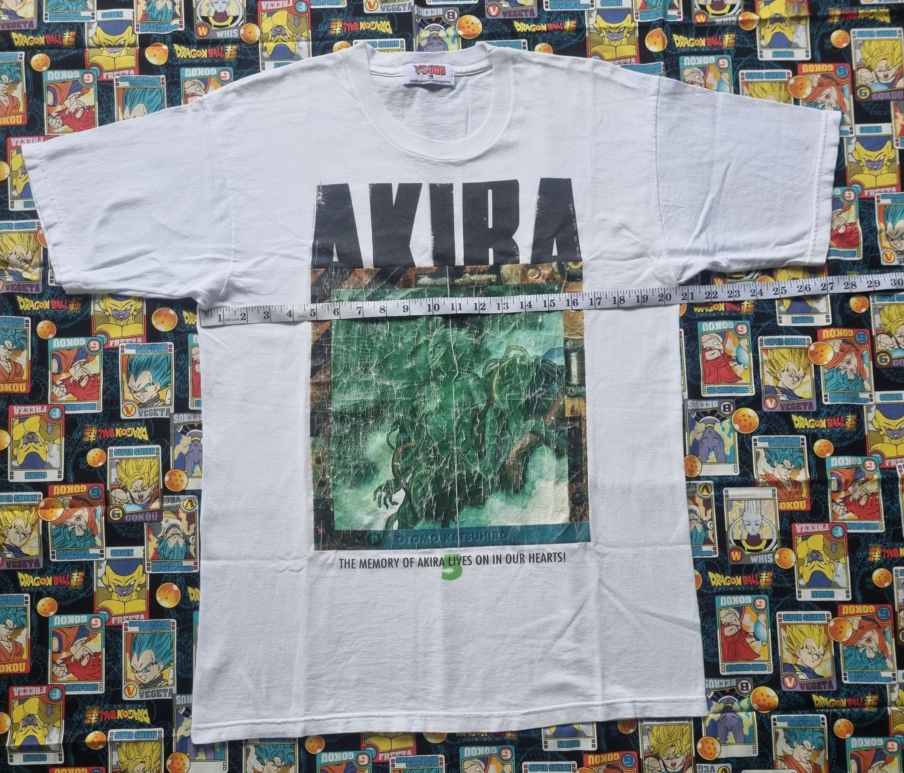 Anime Vintage Akira Young And Magazine Vol 5 T Shirt Size US L / EU 52-54 / 3 - 4 Thumbnail