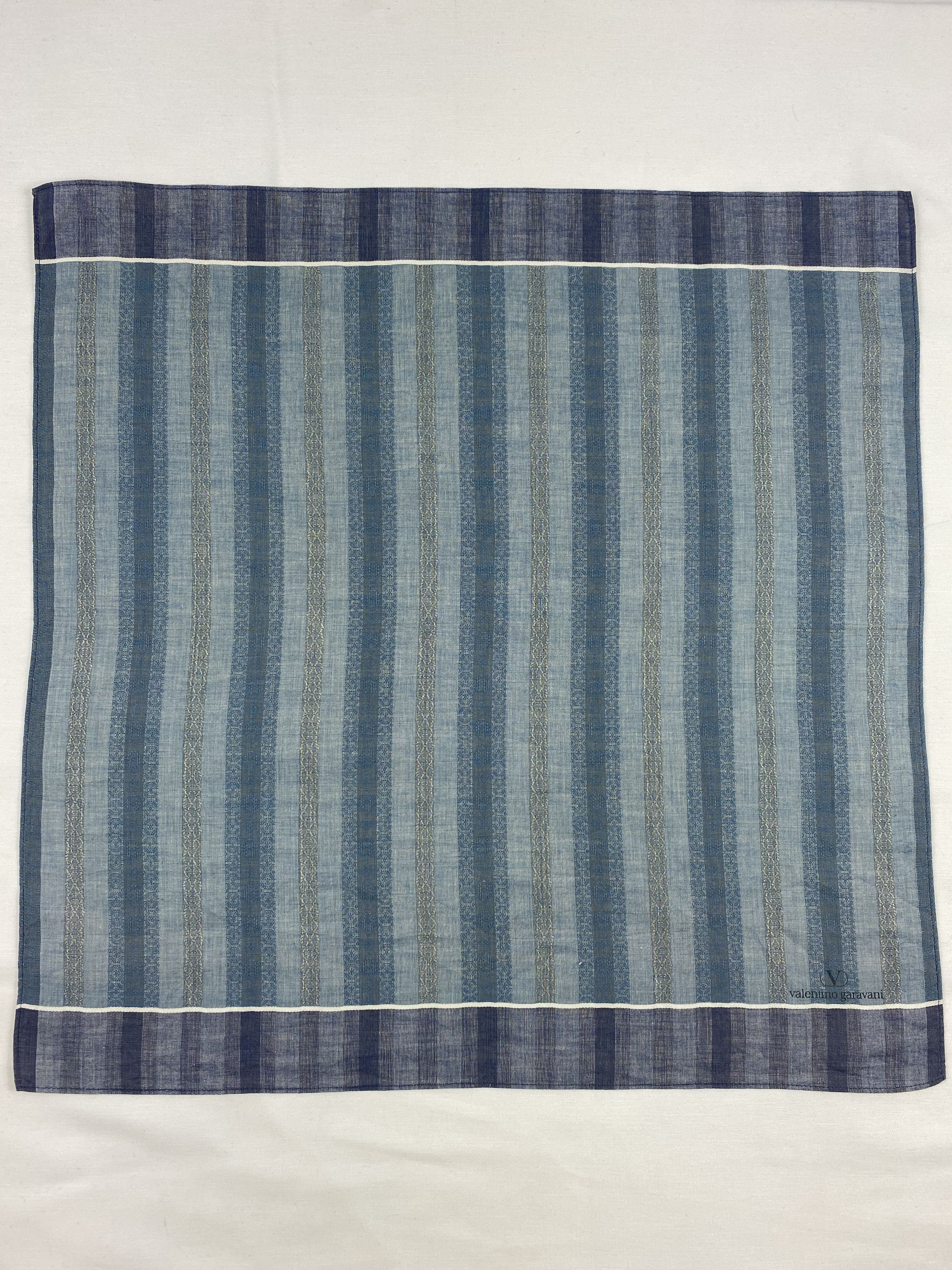 Valentino Valentino Garavani Handkerchief / Bandana / Neckerchief Size ONE SIZE - 3 Thumbnail