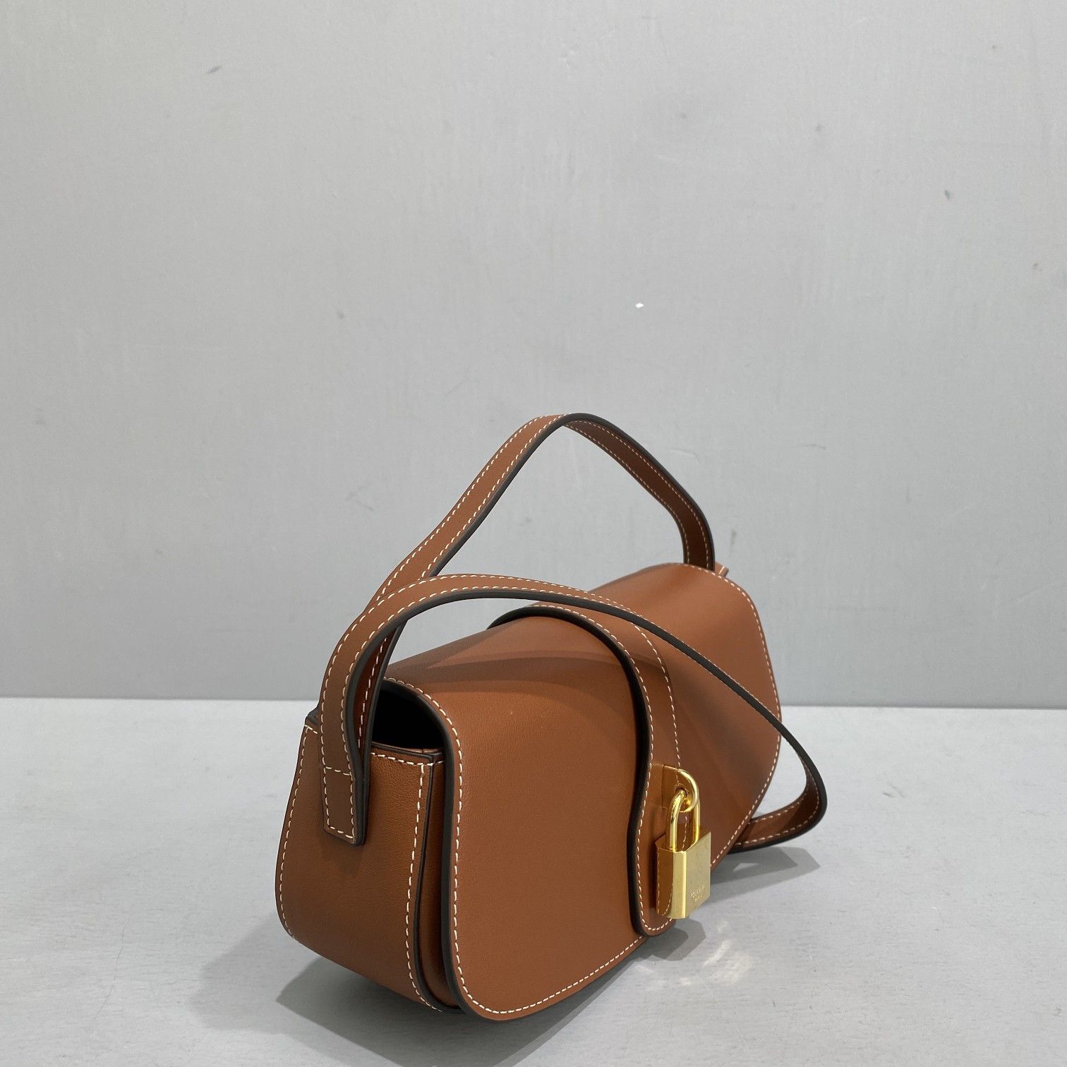 Celine o1w1db10326 101593DQ1 Size : OS / Clutch Bag in Brown Size ONE SIZE - 3 Thumbnail