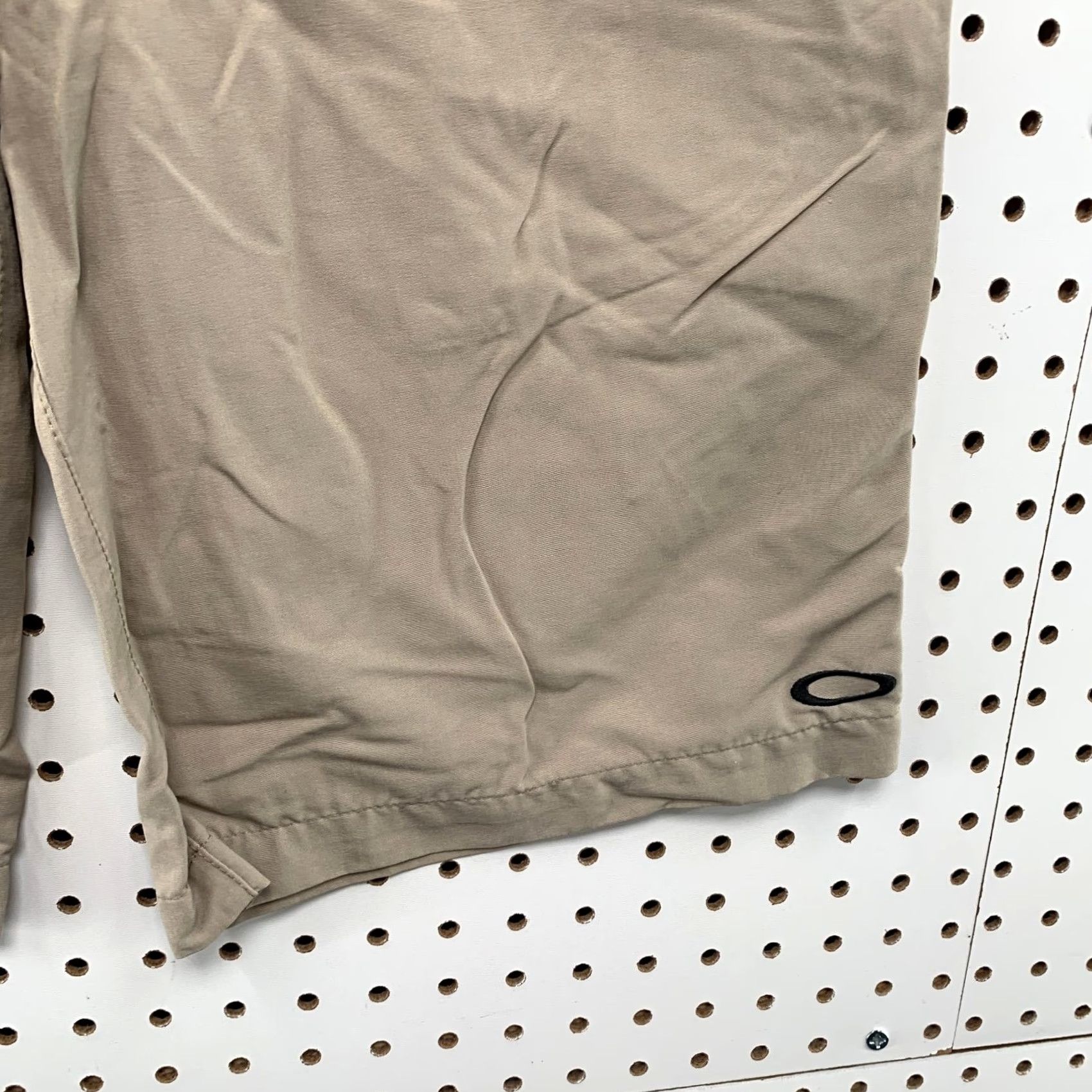 Oakley Oakley Chino Hiking Shorts Mens 30 Khaki Cargo Outdoor Hike 32x11 Size US 30 / EU 46 - 6 Thumbnail