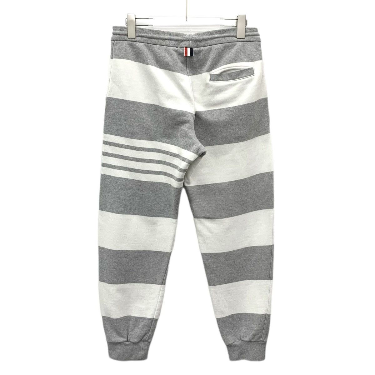 Thom Browne THOM BROWNE Grey Four Stripes Casual Sweatpants K26WX Size US 32 / EU 48 - 2 Thumbnail