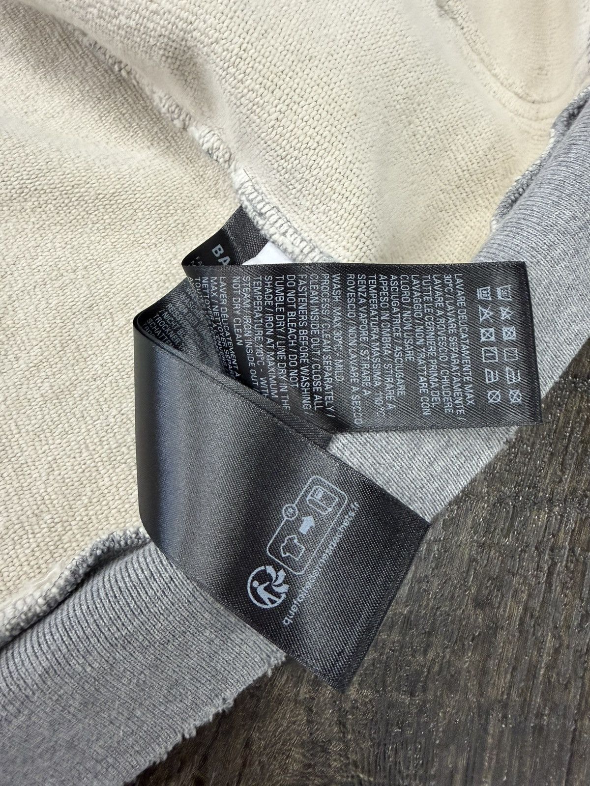 Balenciaga TATTOO HOODIE GREY ZIP UP Size US S / EU 44-46 / 1 - 7 Thumbnail