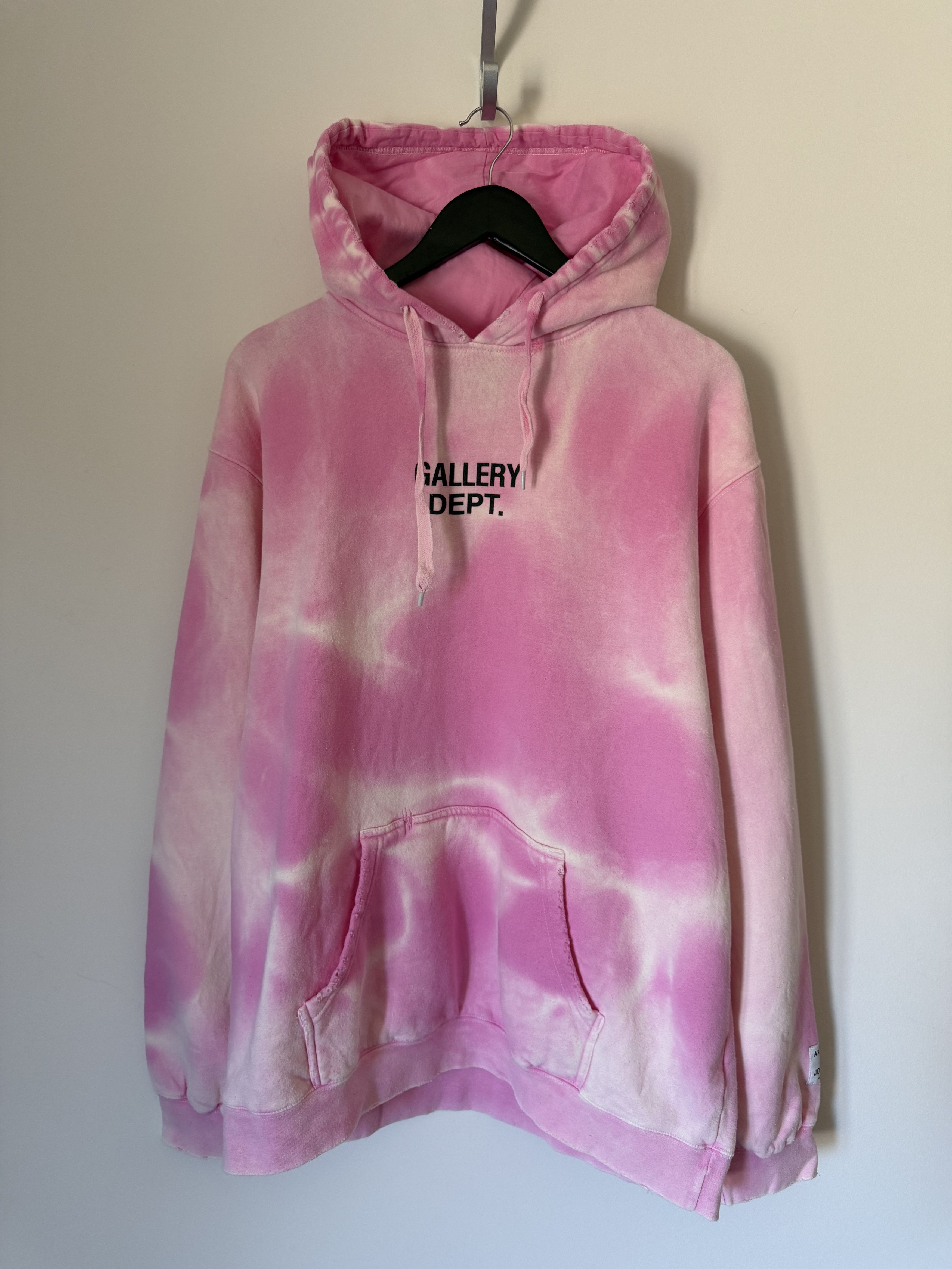 Gallery Dept. Gallery Dept. Centered Logo Sunfaded Hoodie in Pink Size US XXL / EU 58 / 5 - 1 Thumbnail