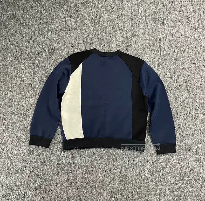 Louis Vuitton Louis Vuitton Color-matching sweatshirt Size US S / EU 44-46 / 1 - 2 Thumbnail