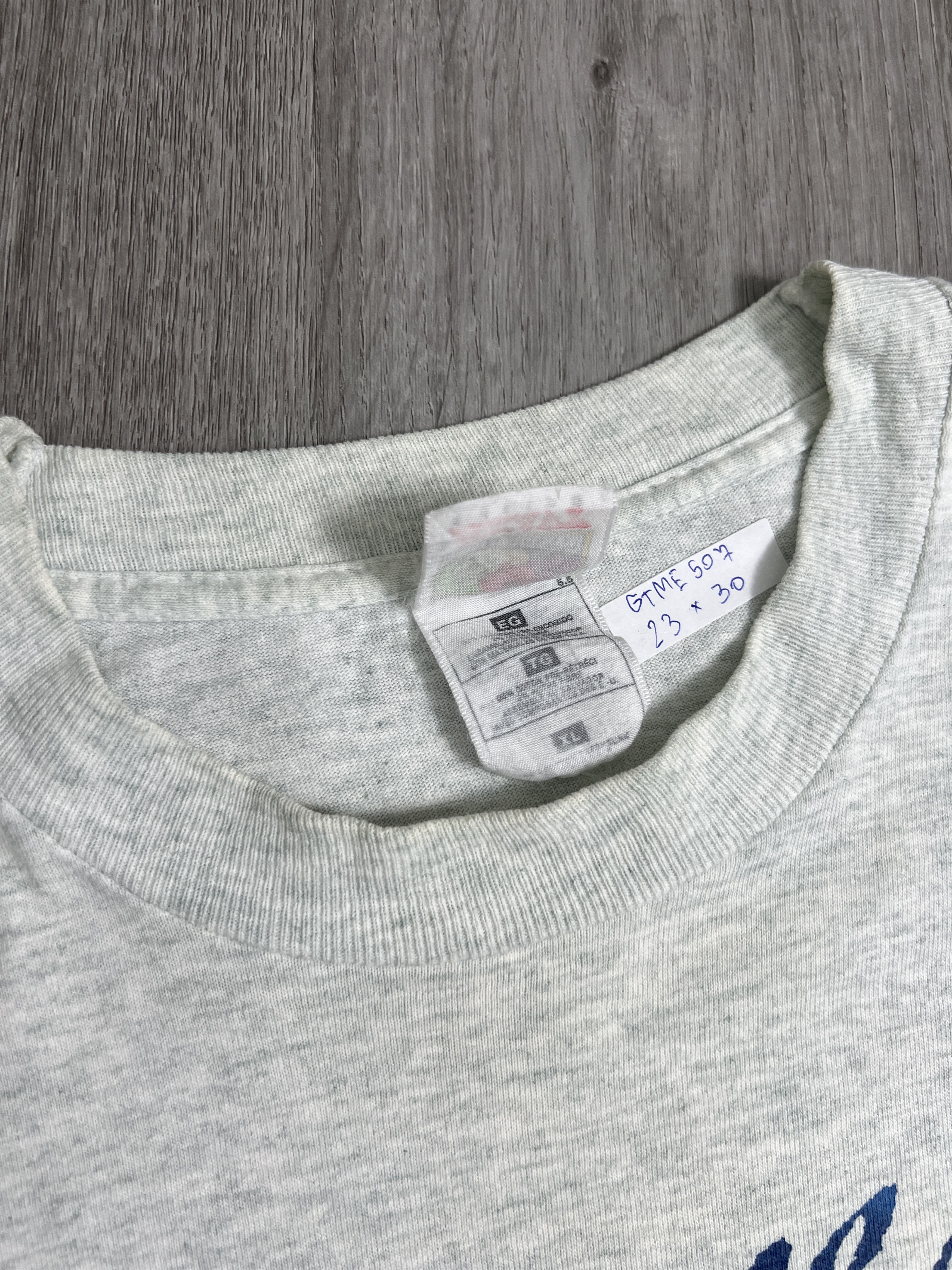 Vintage Vintage 90s Hurricane Reef Promo Graphic Tee (XL) GTME507 Size US XL / EU 56 / 4 - 6 Thumbnail