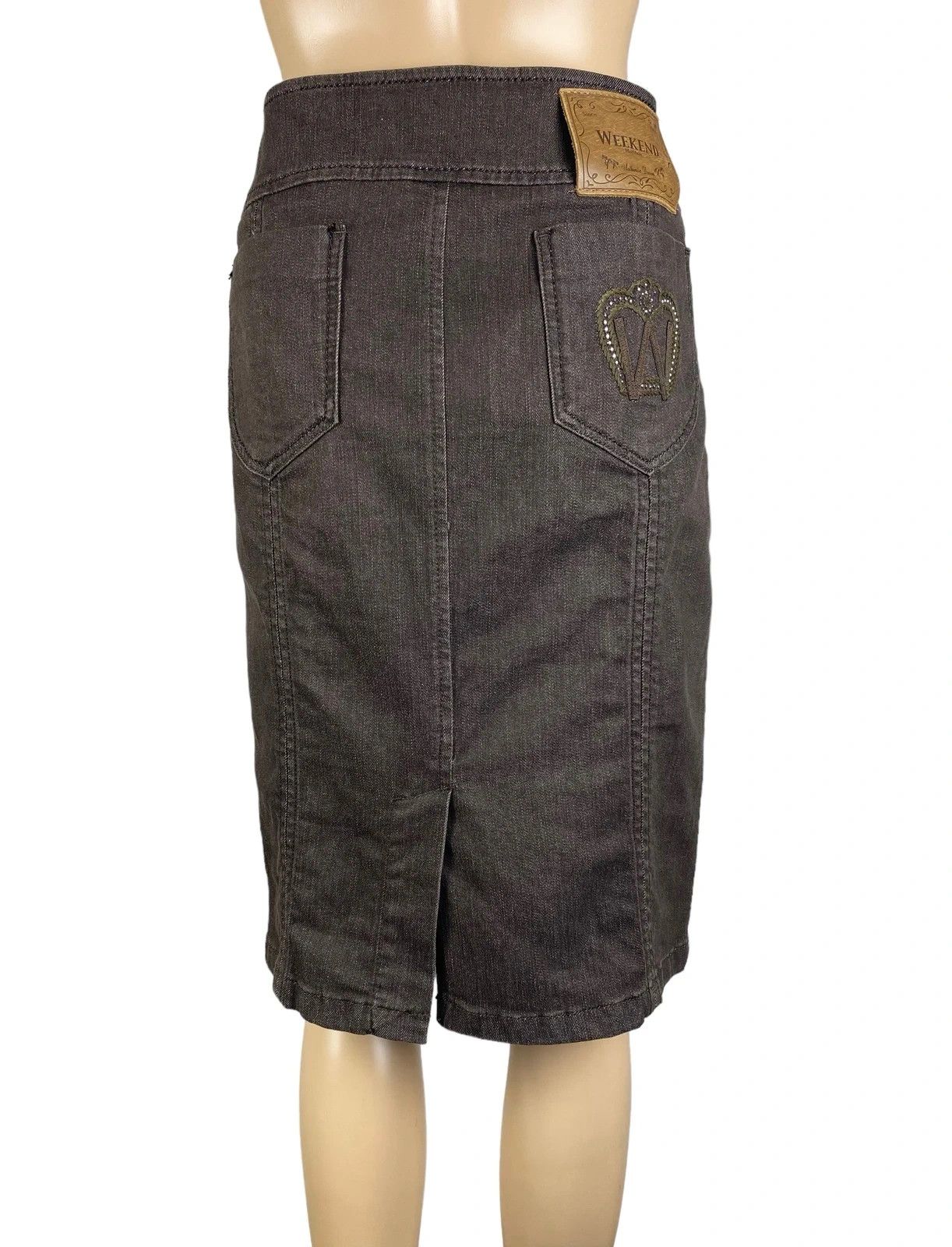 Weekend Max Mara Weekend Max Mara Denim Skirt Midi Embroidery Logo size UK10 Size 28" / US 6 / IT 42 - 1 Thumbnail