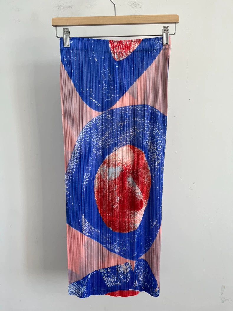 Issey Miyake issey miyake size:3 Pink skirt Size 42" / US 20 - 2 Thumbnail