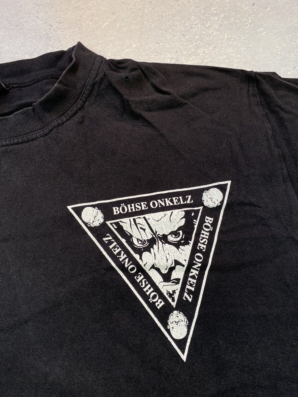 Band Tees Vintage Boshe Onkelz Men's Rock Band T- Shirt Size XL Size US XL / EU 56 / 4 - 9 Thumbnail