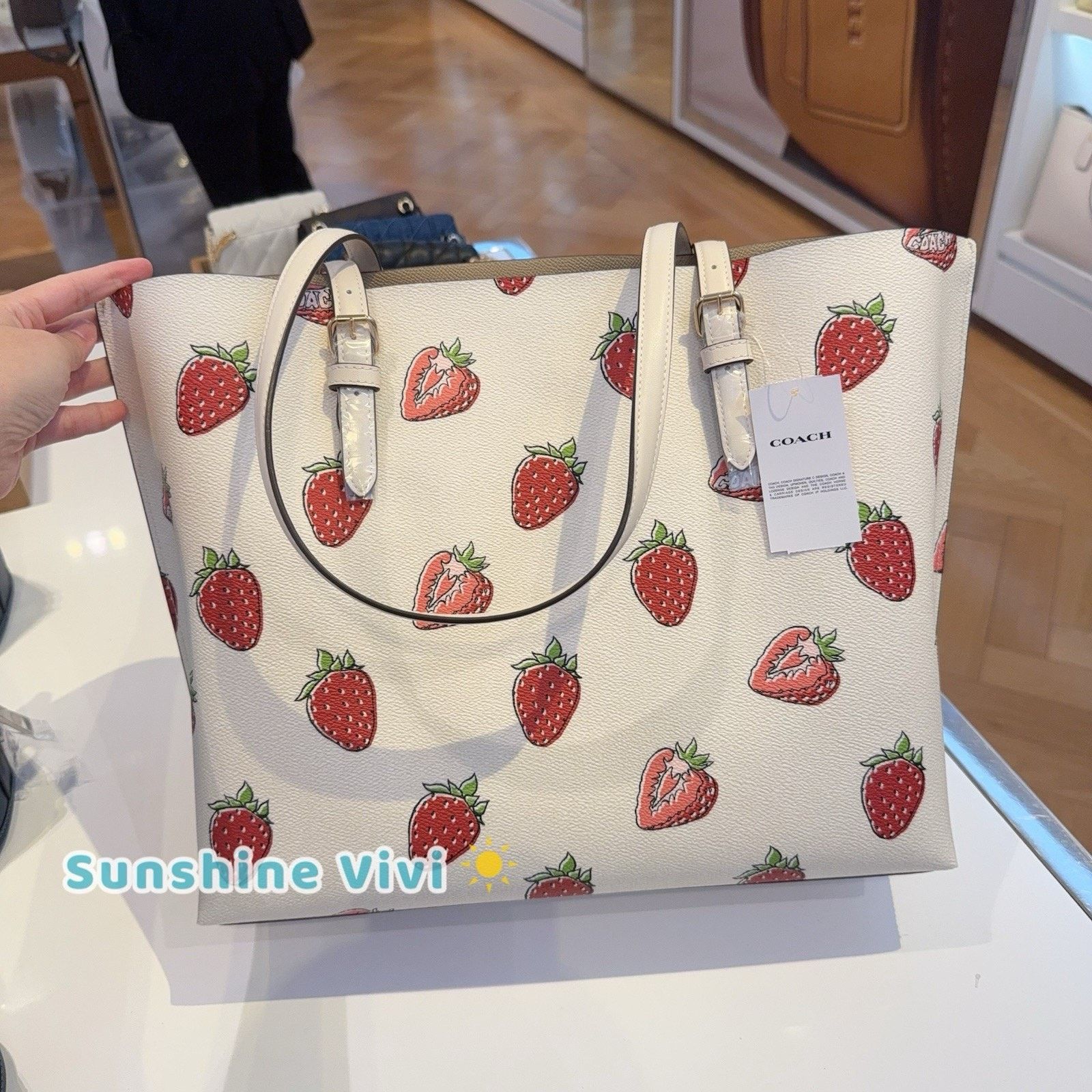 Coach NWT Coach Mollie Tote Bag With Strawberry CAQ65 Gold/Chalk Size ONE SIZE - 5 Thumbnail