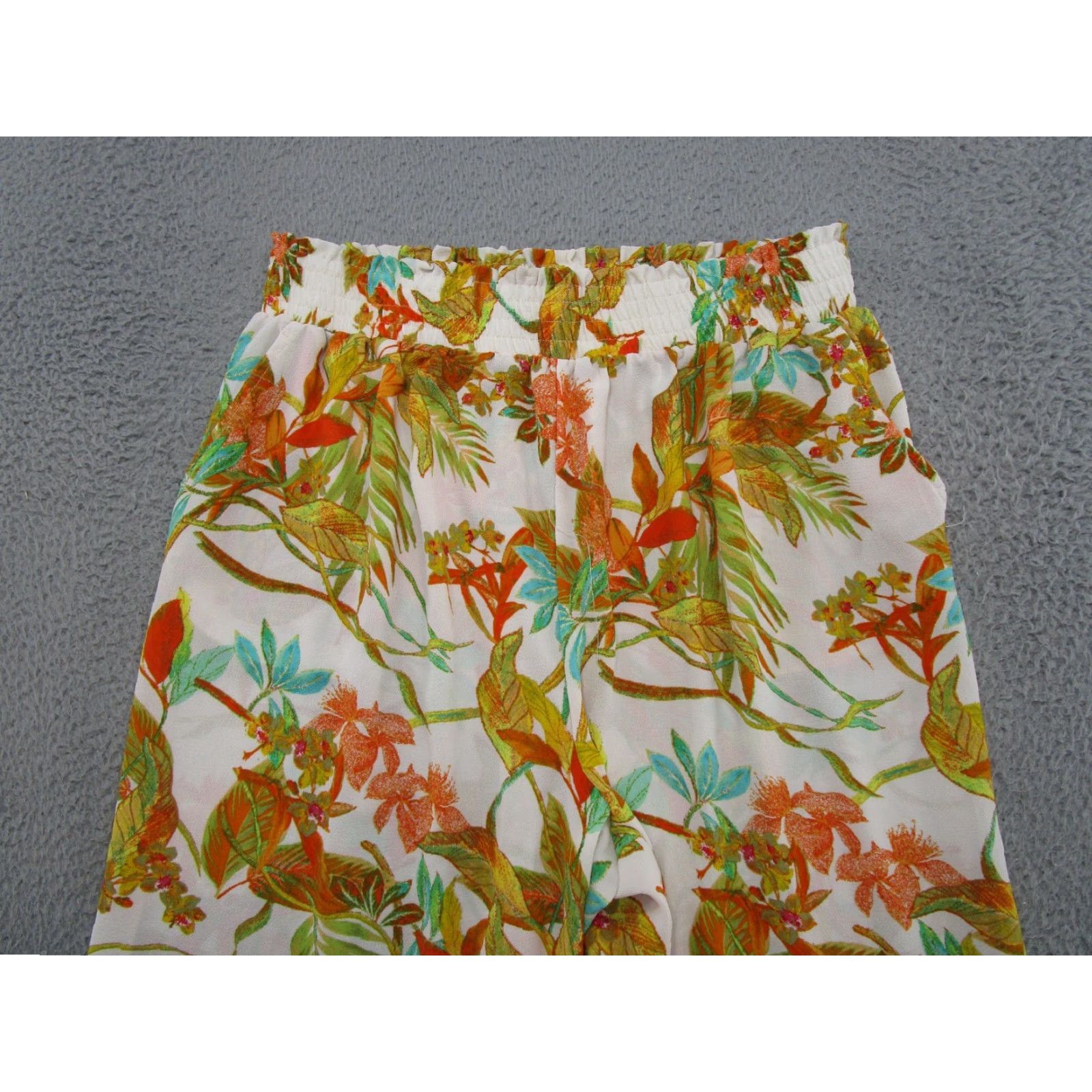 Vintage Rose Olive Women's Plus 1X Wide Leg Crop Resort Floral Tropical Pants Size 40" / US 18 - 3 Thumbnail