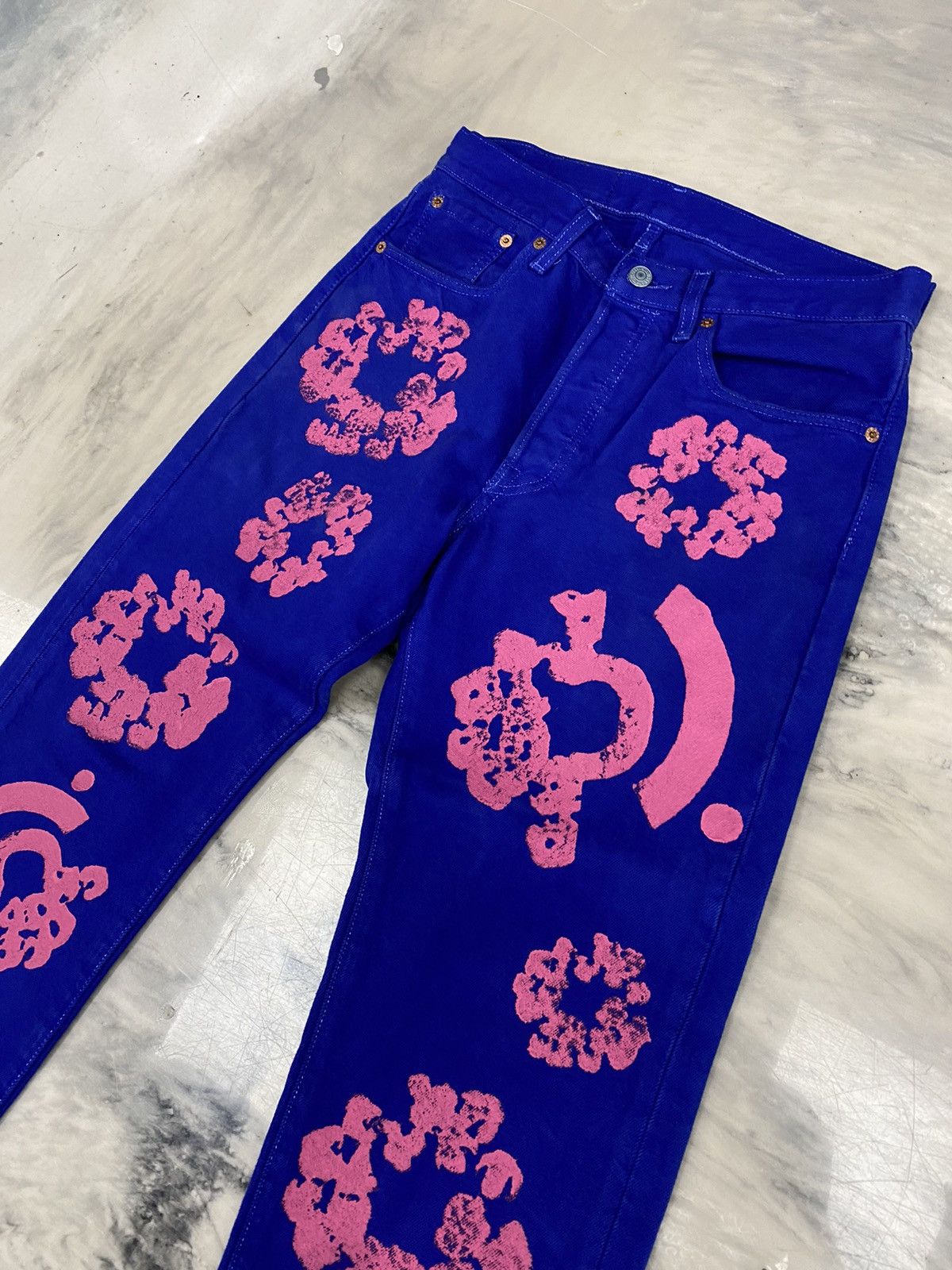 (B).Stroy × DENIM TEARS × Levi's Denim Tears x Levi’s x Bstroy jeans blue pink size 30 Size US 30 / EU 46 - 2 Thumbnail