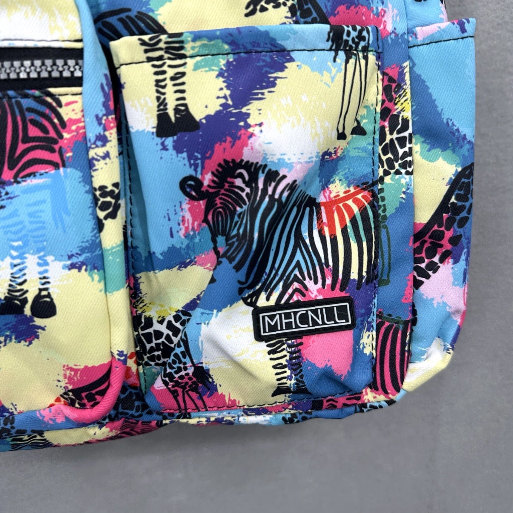Vintage MHCNLL Crossbody Bag Purse Womens Travel RFID Blocking Blue Lightweight 90s Size ONE SIZE - 6 Thumbnail