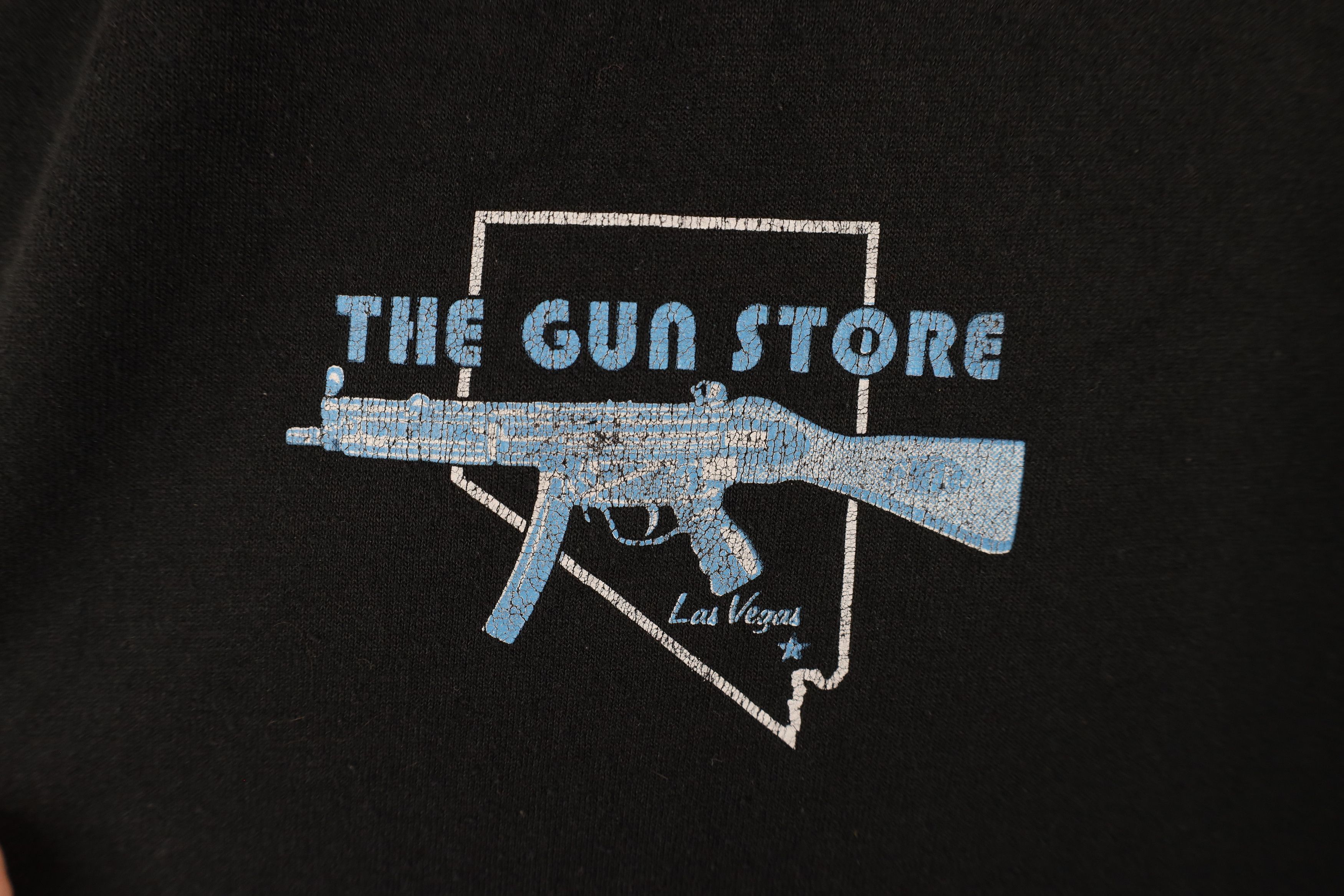 Vintage Vintage Spell Out The Gun Store Las Vegas T-Shirt Black Size US XL / EU 56 / 4 - 4 Thumbnail
