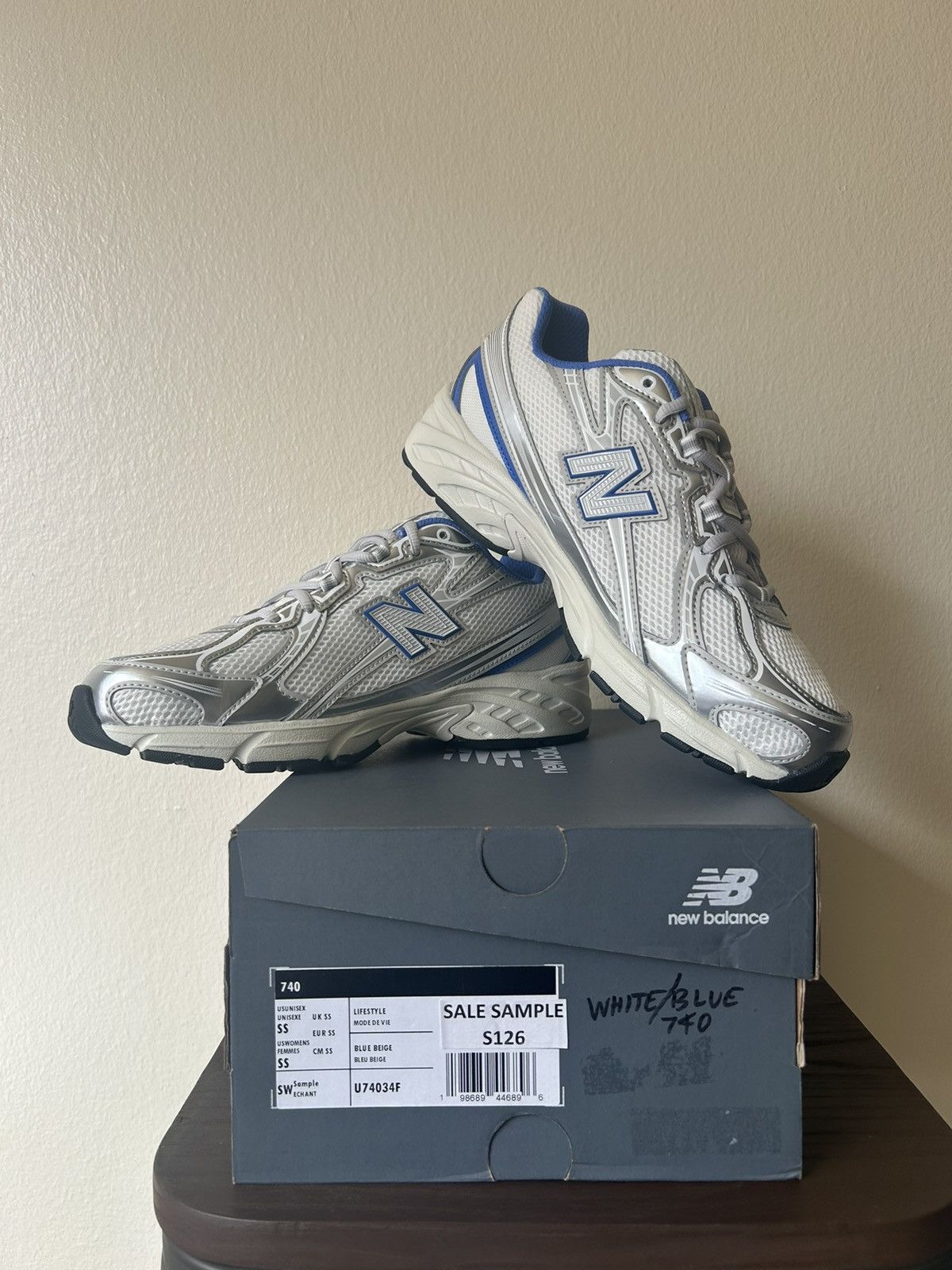 New Balance New Balance 740 Sneaker Size US 9 / EU 42 - 2 Thumbnail