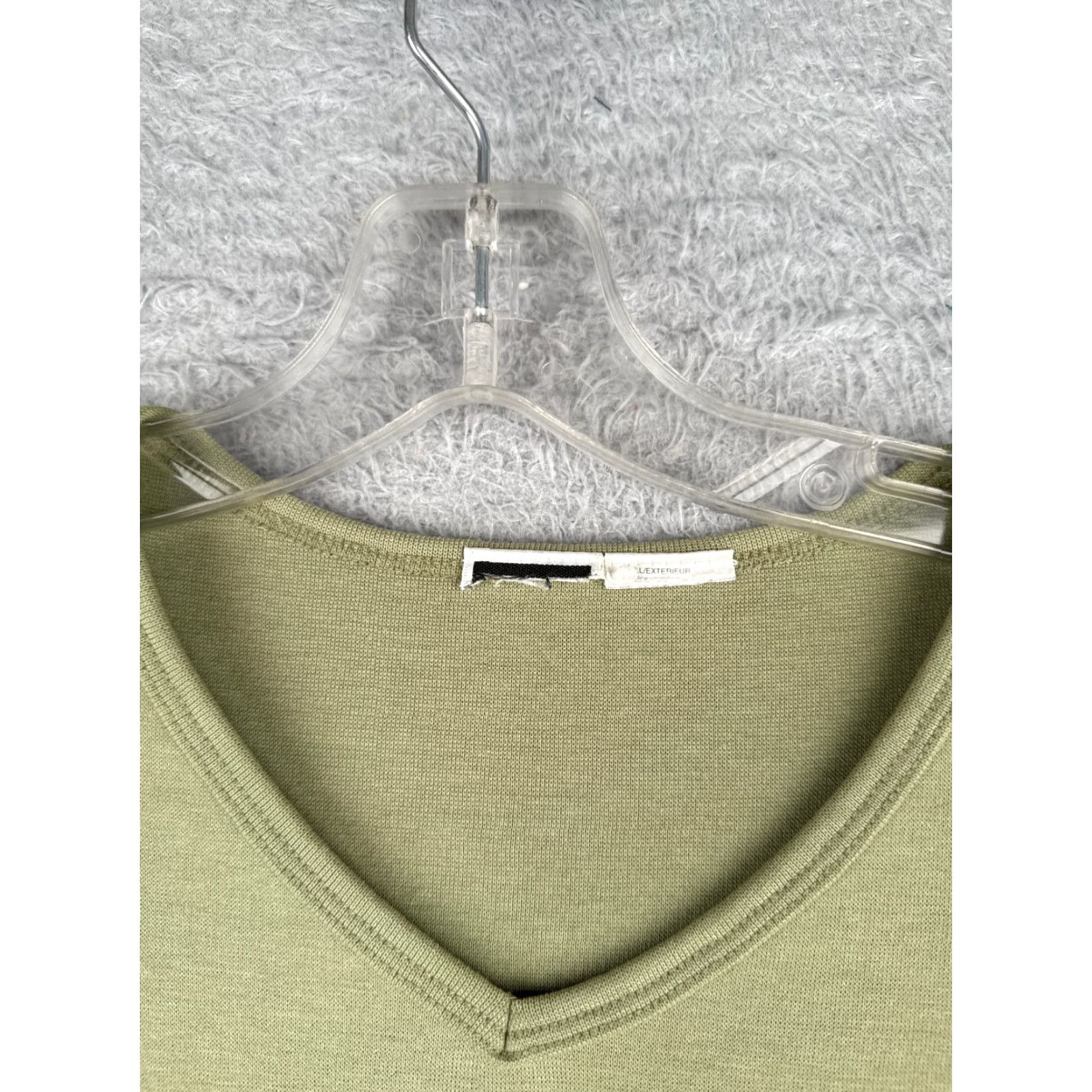The North Face The North Face Shirt Women Medium Green V-Neck Short Sleeve Slim Fit Polyester Size M / US 6-8 / IT 42-44 - 7 Thumbnail