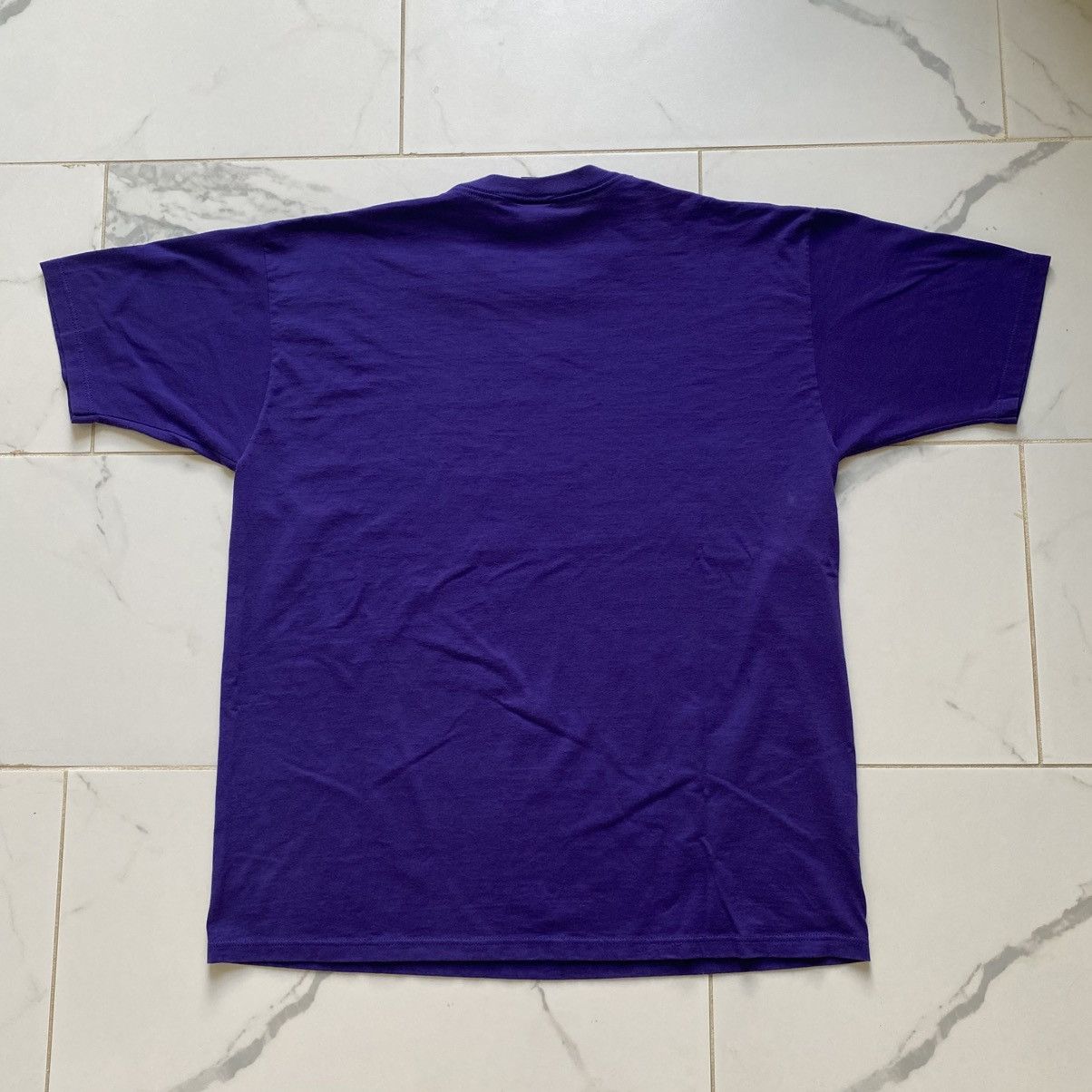 Mickey Unlimited Vintage 1990s 90s Mickey Mouse Unlimited Florida T Shirt Tee Size US XL / EU 56 / 4 - 2 Thumbnail