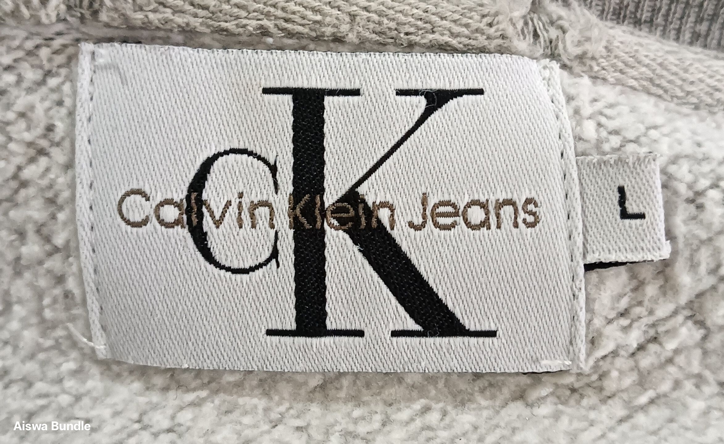 Calvin Klein Vintage Calvin Klein Sweatshirt Size US L / EU 52-54 / 3 - 9 Thumbnail