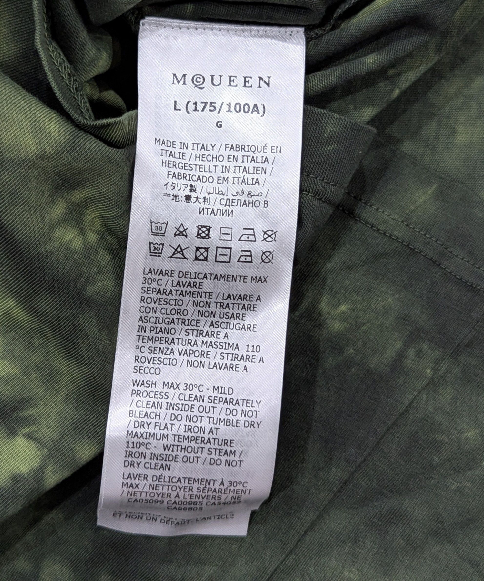 Alexander McQueen Alexander McQueen Skull Patch Tie-Dye T-Shirt Green Large Size US L / EU 52-54 / 3 - 5 Thumbnail
