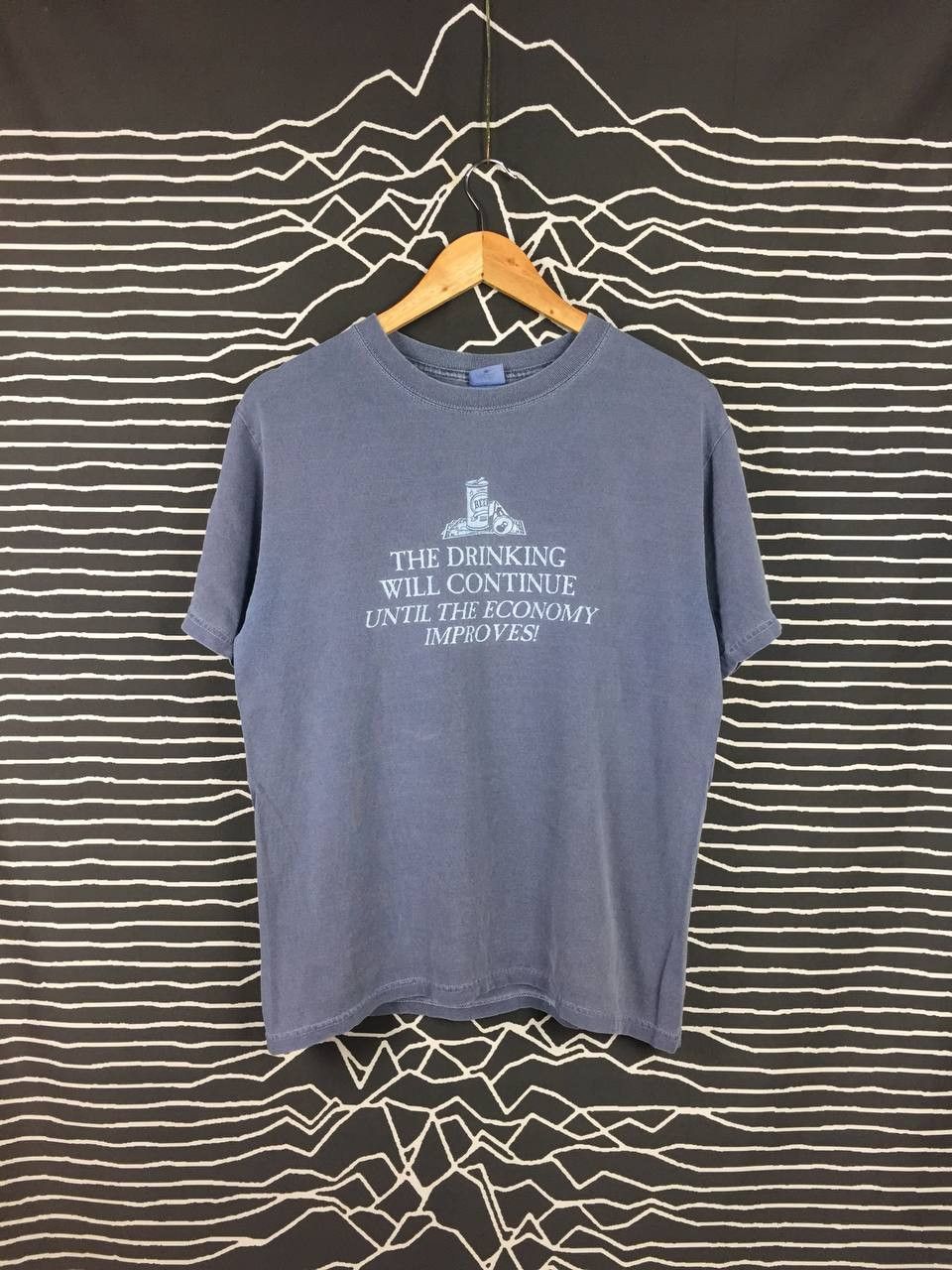 Vintage Vtg Drinking Will Continue Until Economy Improves Humor Tee Size US M / EU 48-50 / 2 - 1 Thumbnail