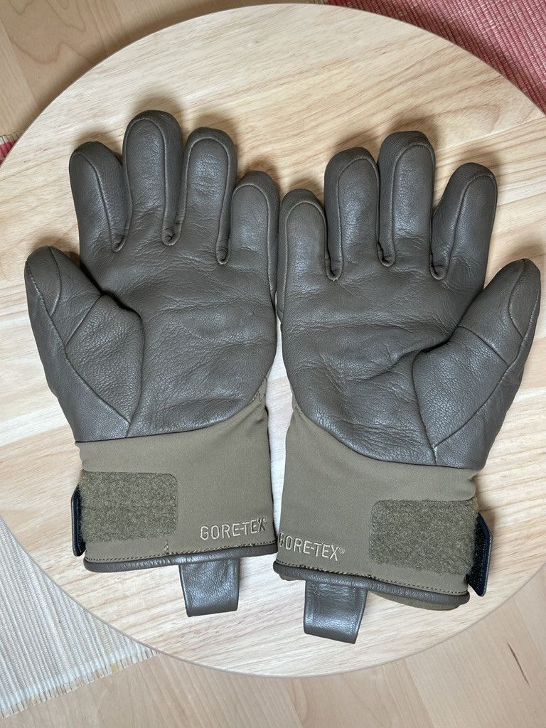 Arc'teryx XS ARCTERYX LEAF Cold WX AR Insulated Goat Leather Gloves Size ONE SIZE - 4 Thumbnail