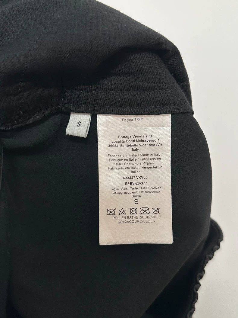 Bottega Veneta Bottega Veneta Black Leather Boxing Shorts-yf-2508 Size US 30 / EU 46 - 3 Thumbnail