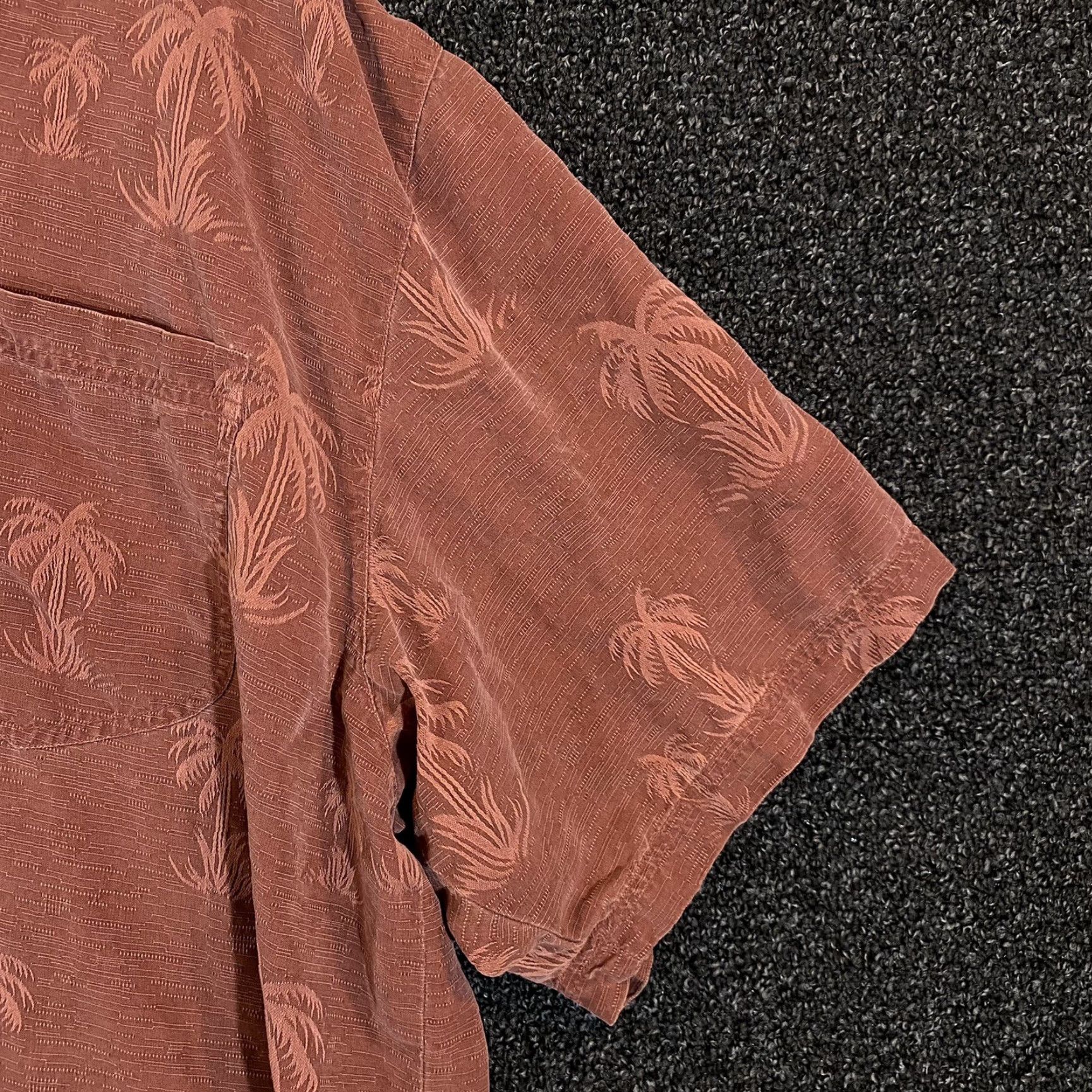 Tommy Bahama Tommy Bahama Shirt Mens 2XL Dark Red Floral Silk Relax S/S Button Up Size US XXL / EU 58 / 5 - 5 Thumbnail