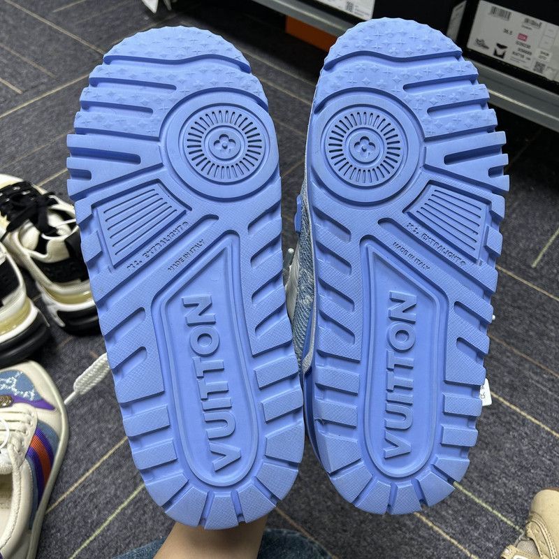 Louis Vuitton Louis Vuitton Trainer Maxi Low-top Sneakers for Women -2505 Size US 8.5 / IT 38.5 - 4 Thumbnail