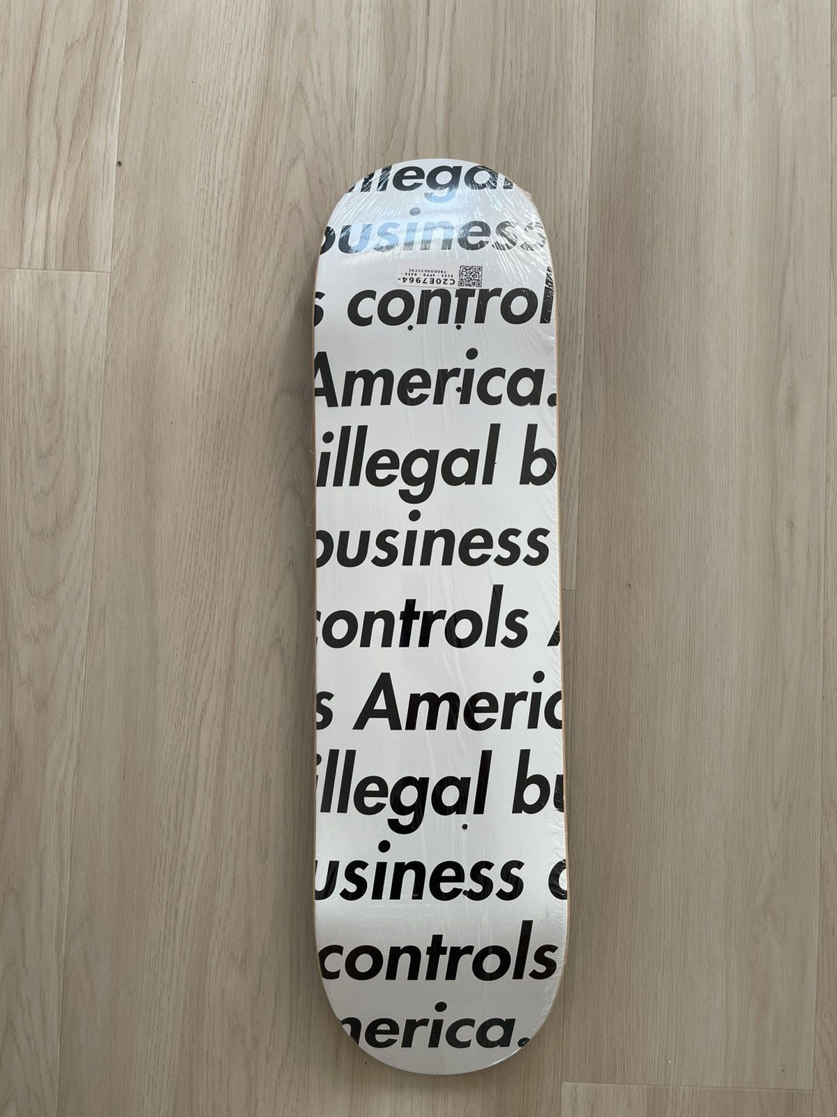 Supreme illegal business デッキ Supreme Illegal Business Skateboard (SS18) - $54