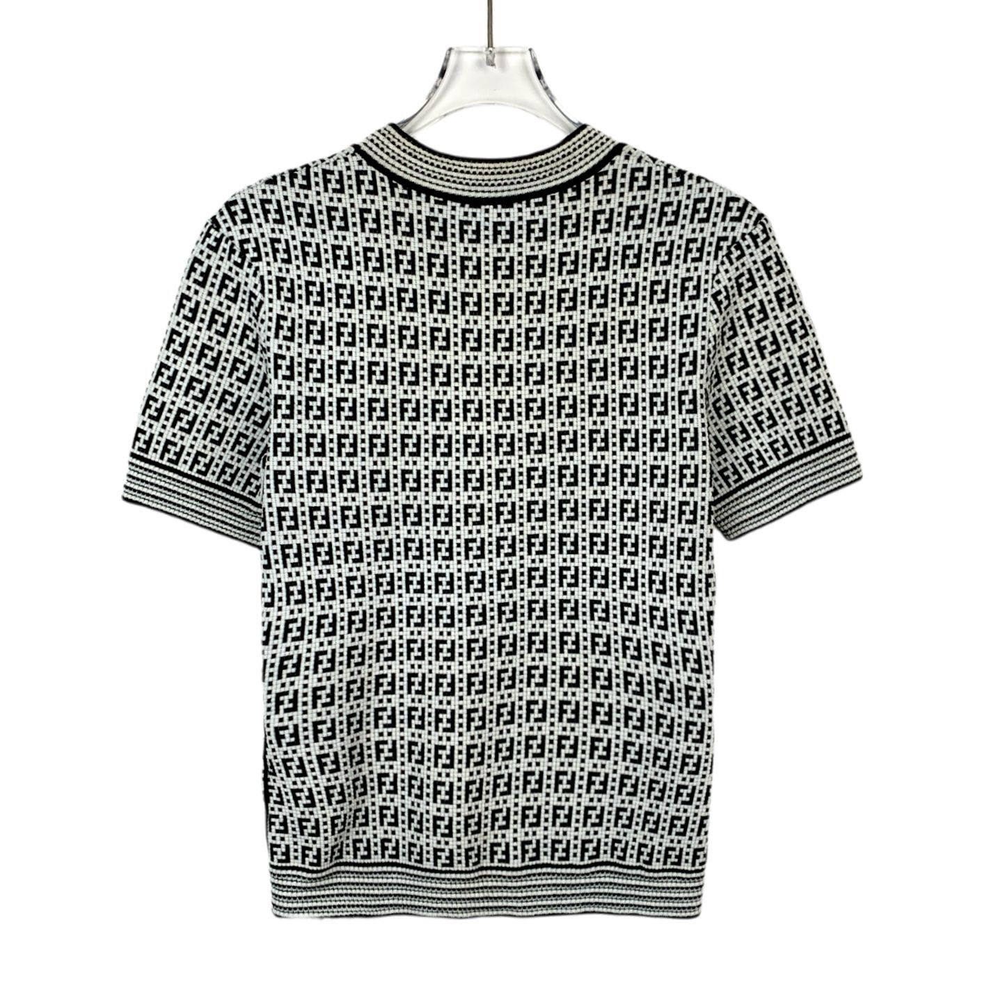 Fendi Fendi Roma Black & White Knit Monogram Pullover Top Size 40 Size S / US 4 / IT 40 - 9 Thumbnail