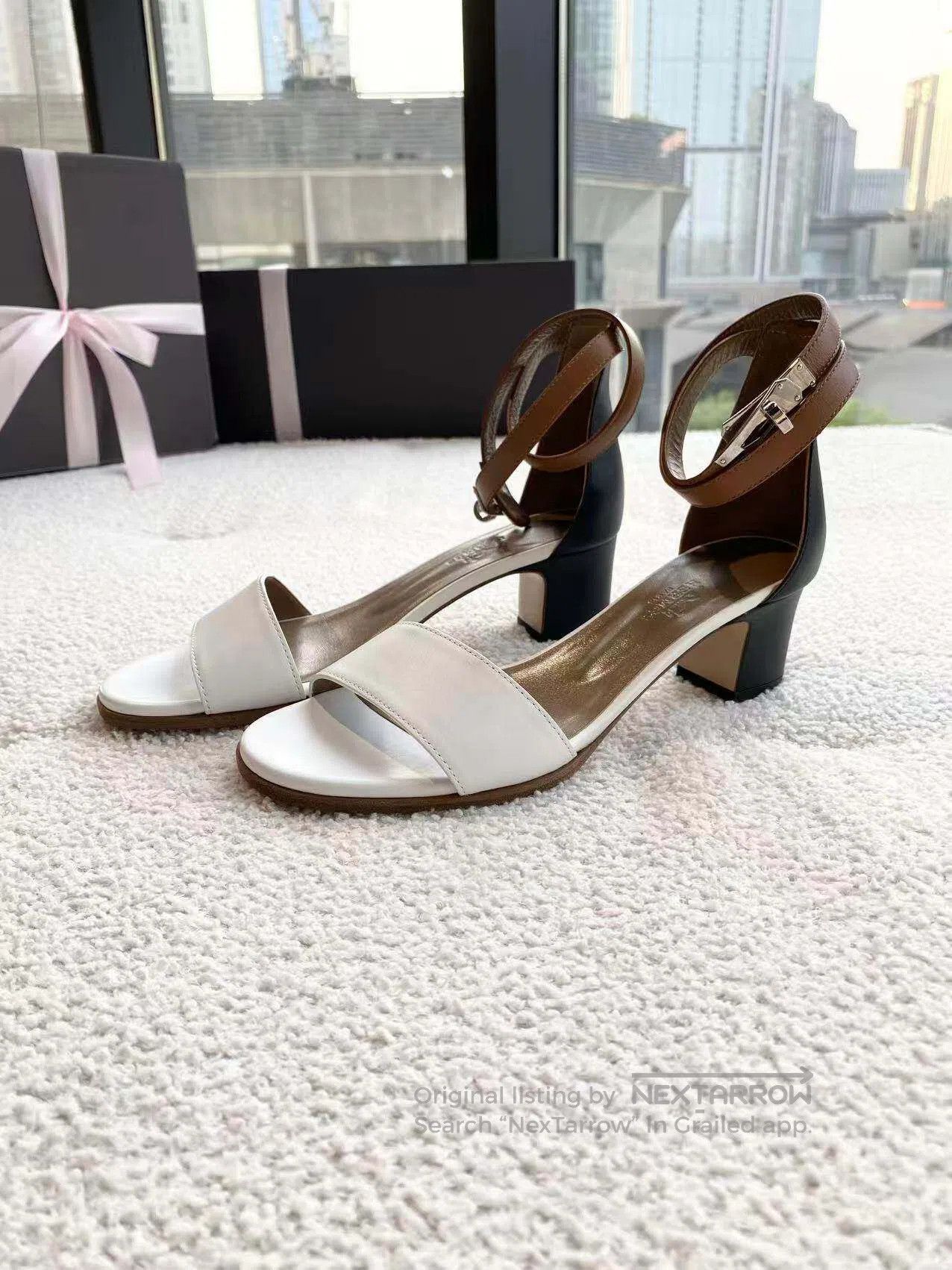 Hermes Hermes Color-blocking Kelly button-up heeled sandals| Size US 6 / IT 36 - 1 Thumbnail