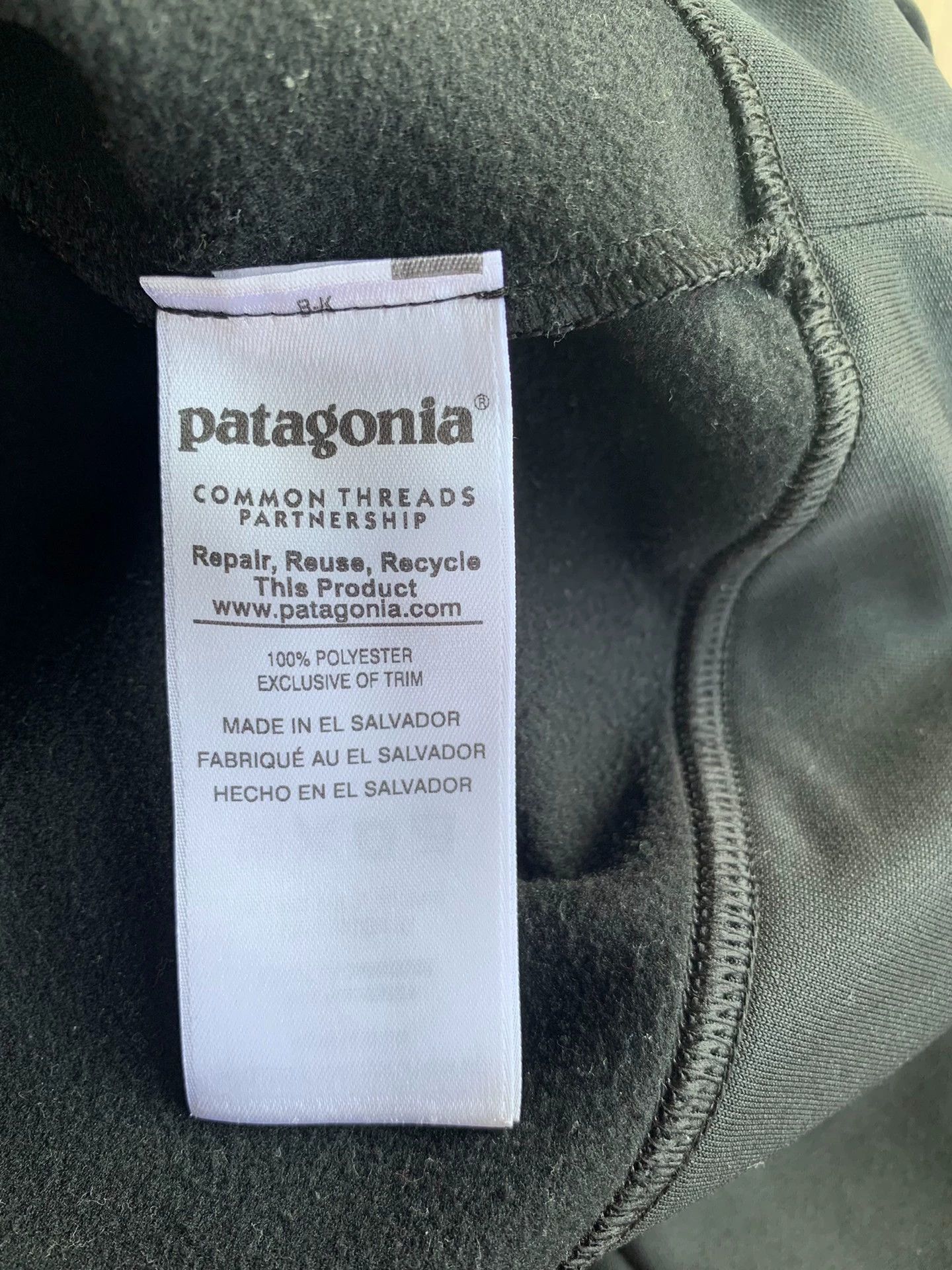 Patagonia PATAGONIA Golden Fish Men's Black Fleece Hoodie L Size US L / EU 52-54 / 3 - 7 Thumbnail