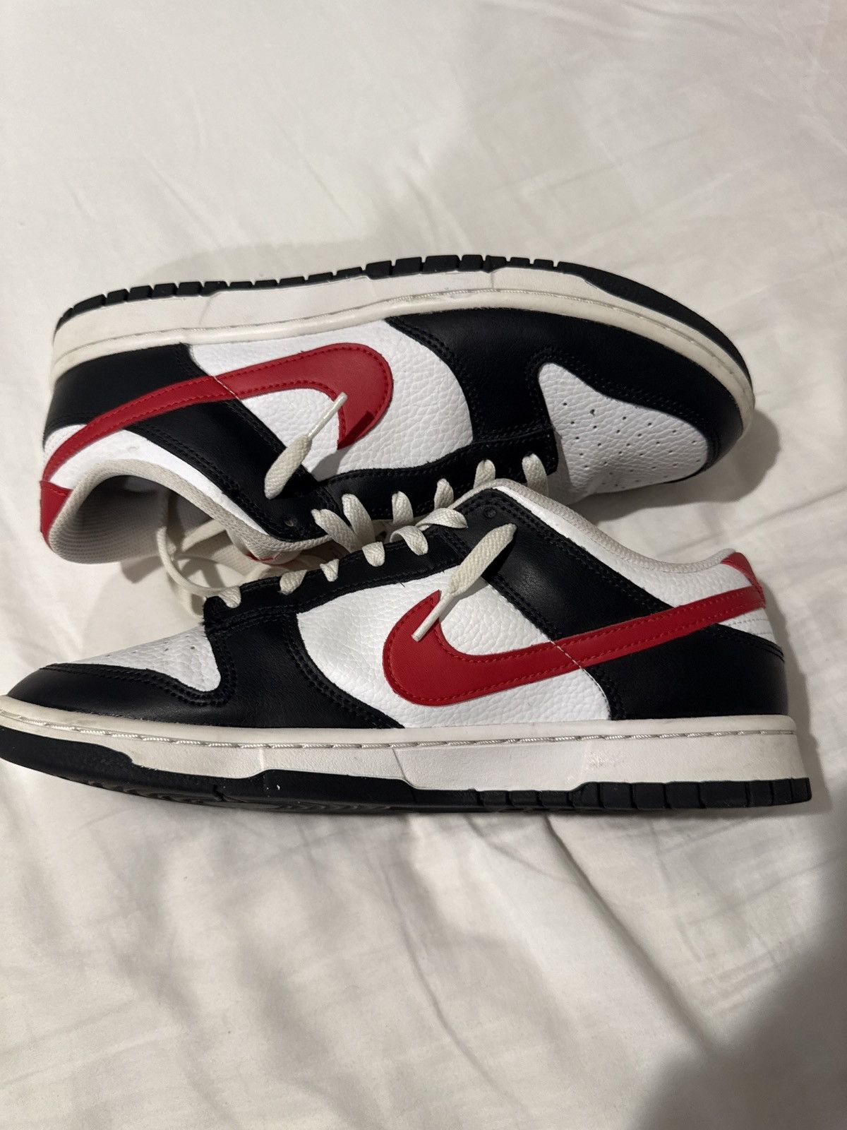 Nike Nike Dunk “Panda Red Swoosh” Size US 10.5 / EU 43-44 - 3 Thumbnail