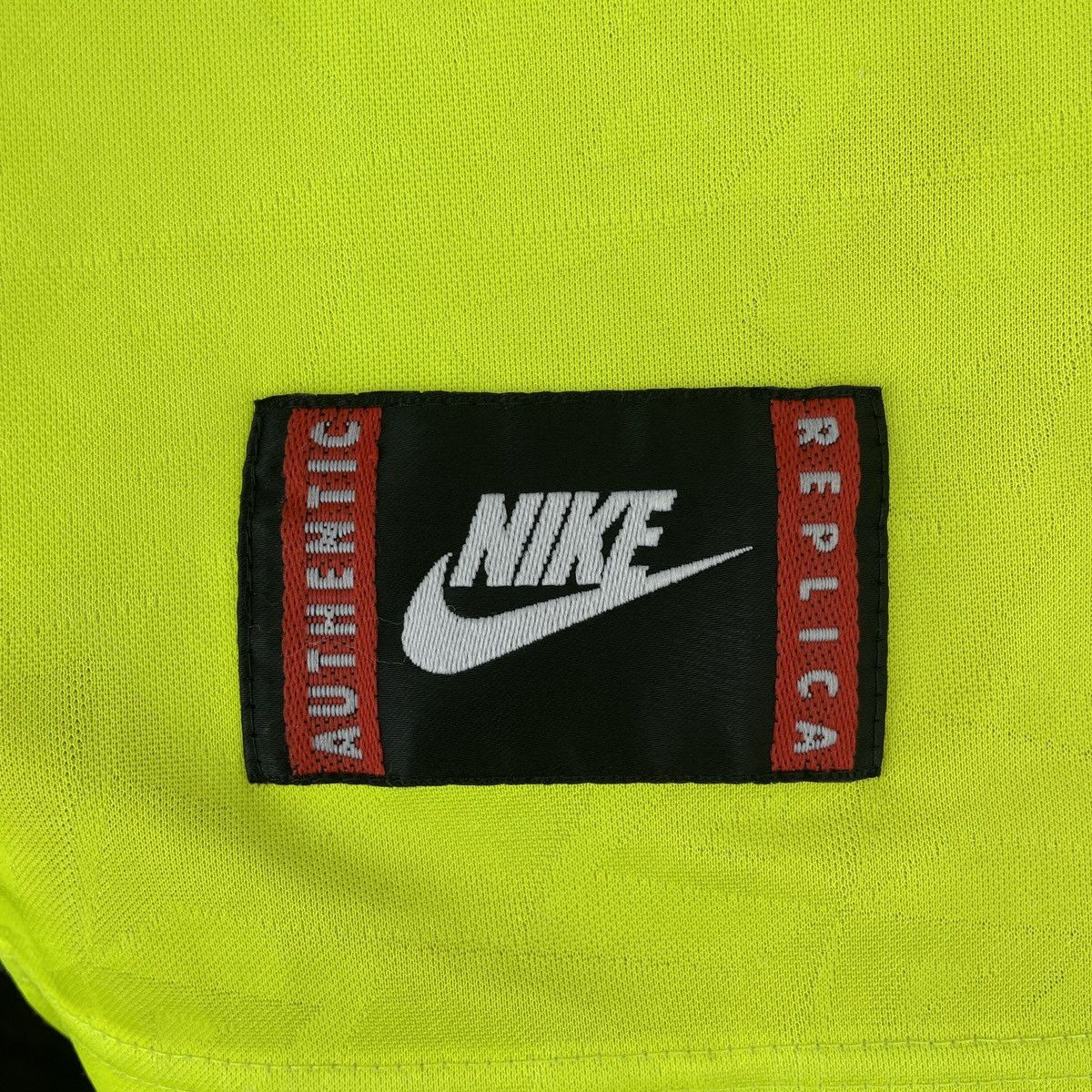 Nike Vintage Borussia Dortmund 1996/1997 Nike Home Jersey Shirt Size US M / EU 48-50 / 2 - 9 Thumbnail