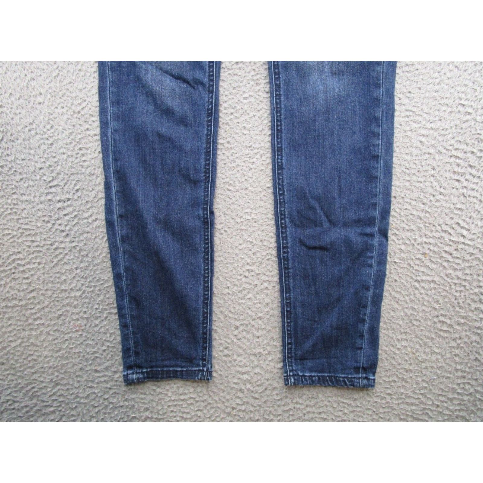 Vintage Barbell Jeans Men’s Blue Medium Wash Denim Skinny Stretch Jeans SZ 38x31 Size US 28 / EU 44 - 2 Thumbnail