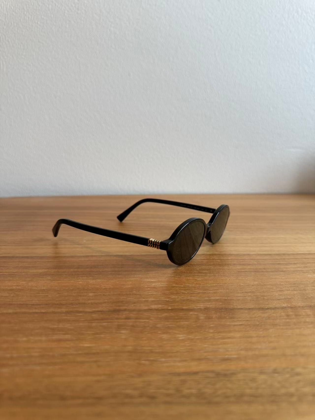 Miu Miu Miu Miu MU04ZS 1AB5S0 Sunglasses Size ONE SIZE - 3 Thumbnail