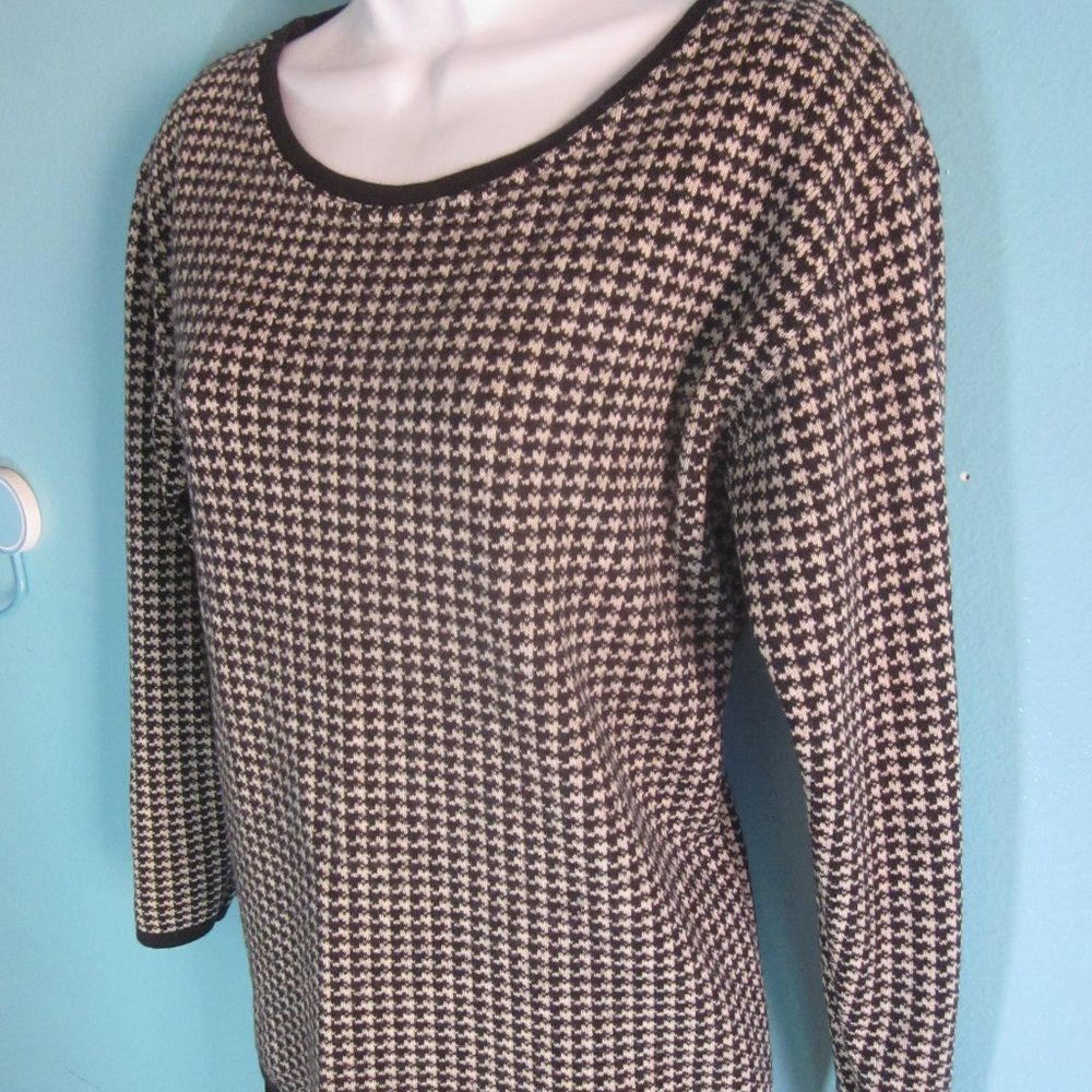 J Ferrar J Ferrar Vintage Wool Houndstooth Sweater Size M Size M / US 6-8 / IT 42-44 - 1 Thumbnail