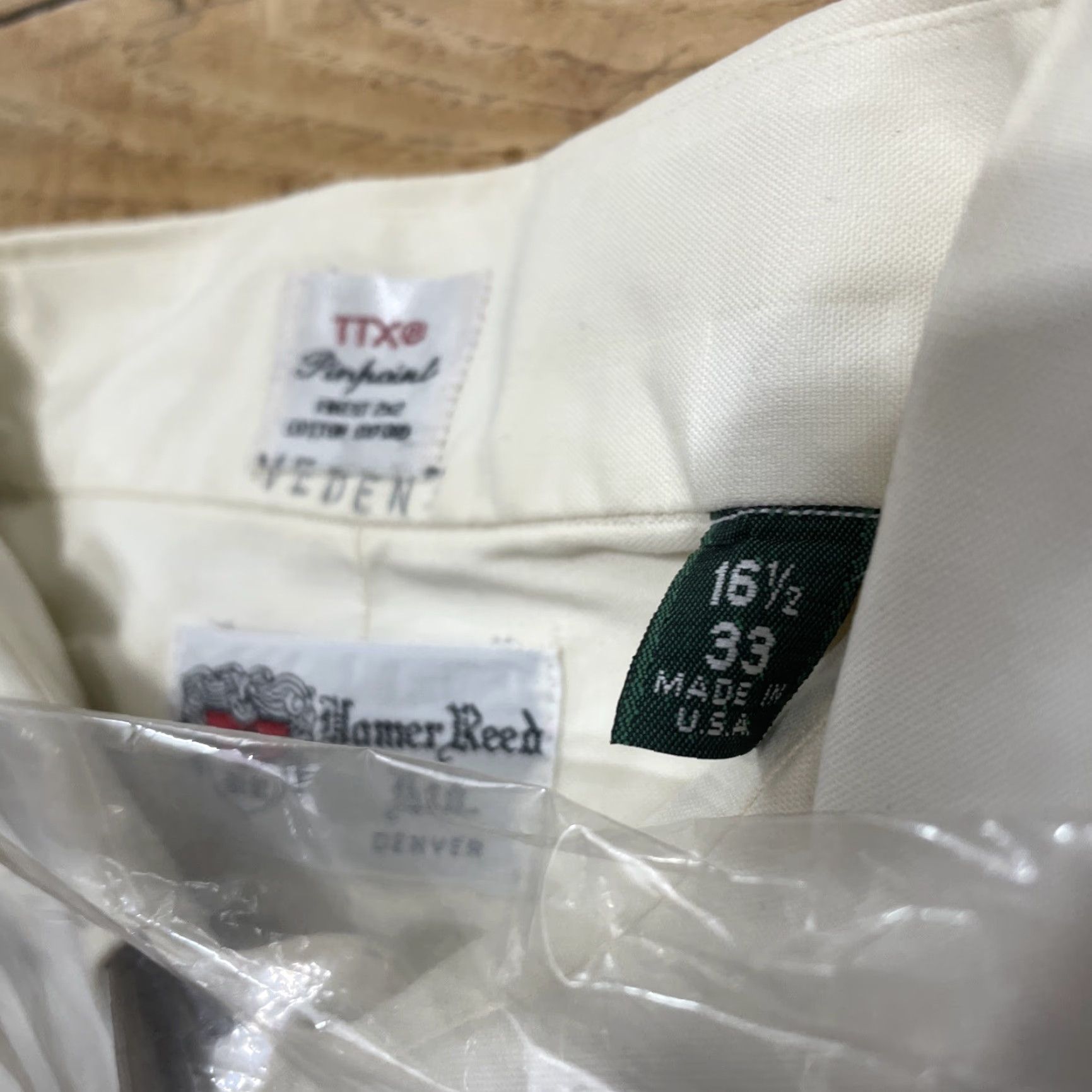 Vintage VINTAGE Hamer Reed Shirt 6 Button Long Sleeve Cotton Oxford Cream USA 1970s Men L Regular Size US L / EU 52-54 / 3 - 7 Thumbnail