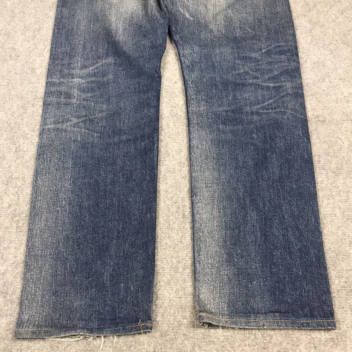 Japanese Brand × Levi's Vintage Clothing LEVIS 502 JAPAN BLUE FADED DENIM PANTS Size US 30 / EU 46 - 10 Thumbnail