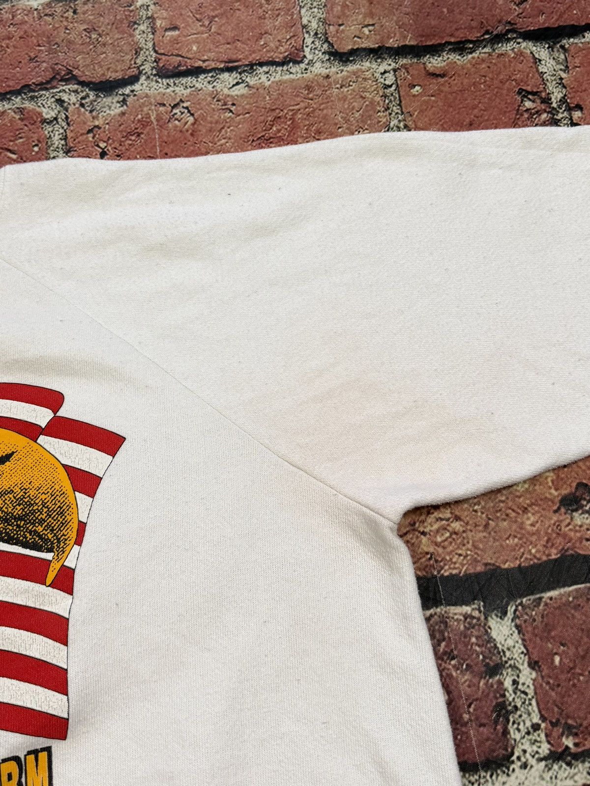 Vintage Vintage Operation Desert Storm Sweatshirt Crewneck 90s Boxy Size US L / EU 52-54 / 3 - 9 Thumbnail
